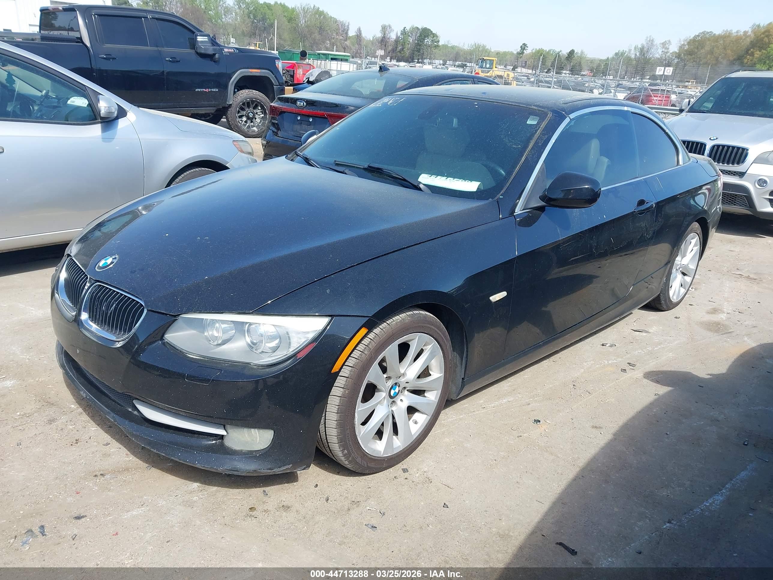 BMW 328I image 2