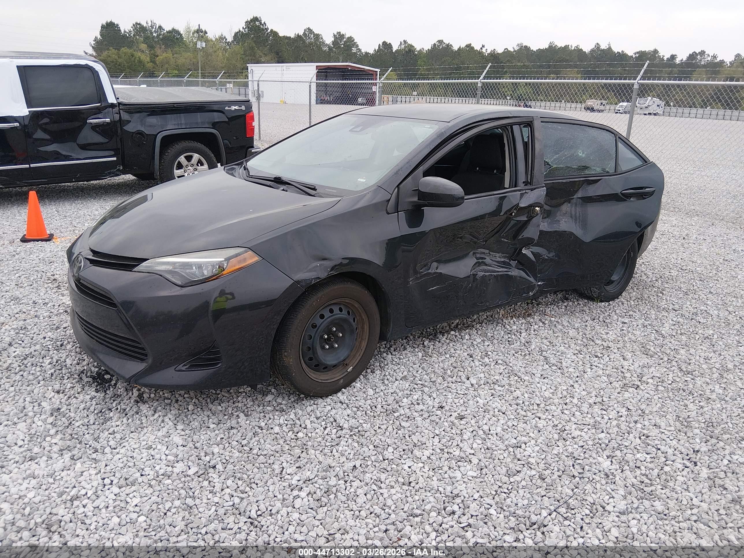 TOYOTA COROLLA image 2