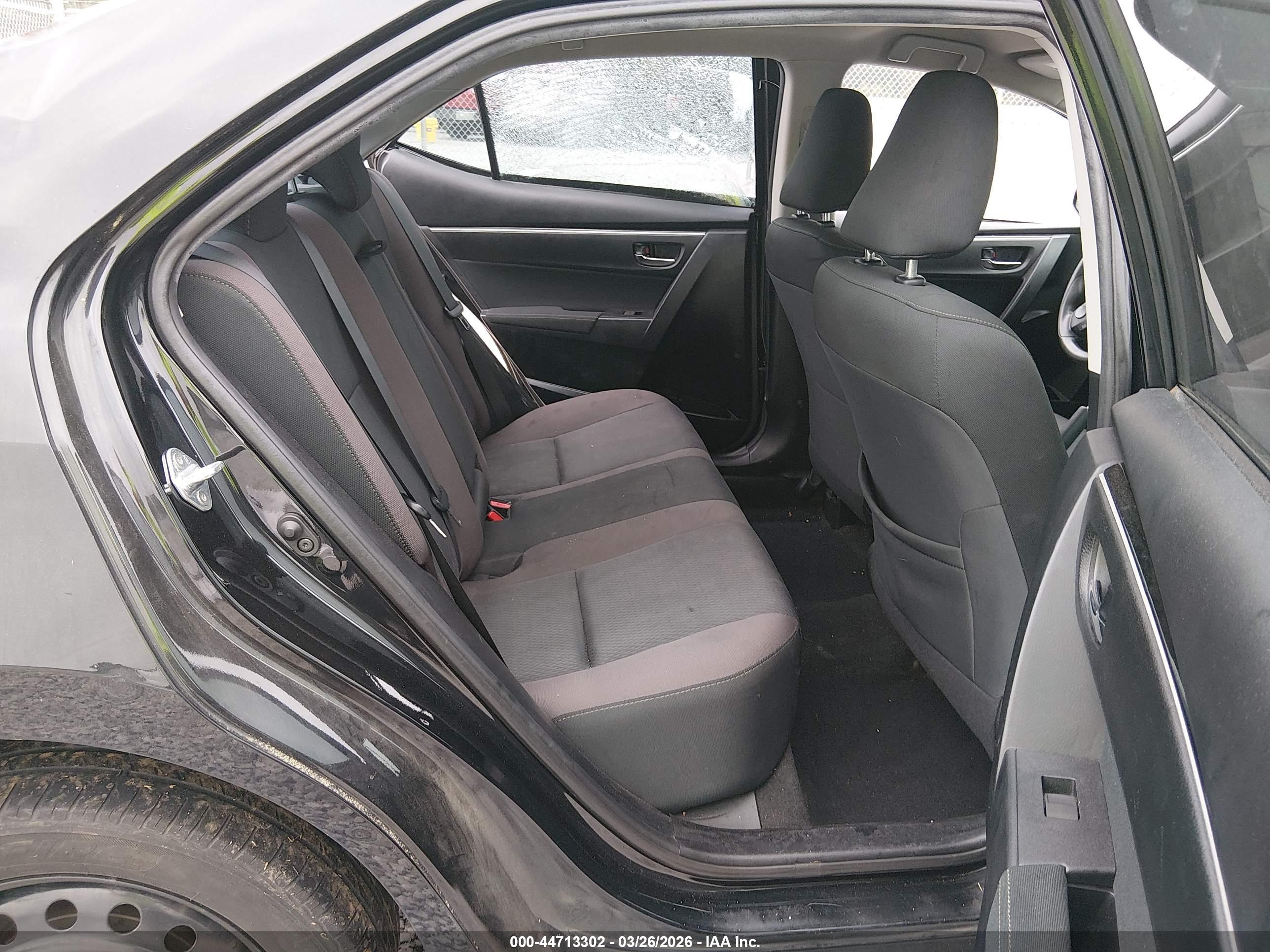 TOYOTA COROLLA image 8