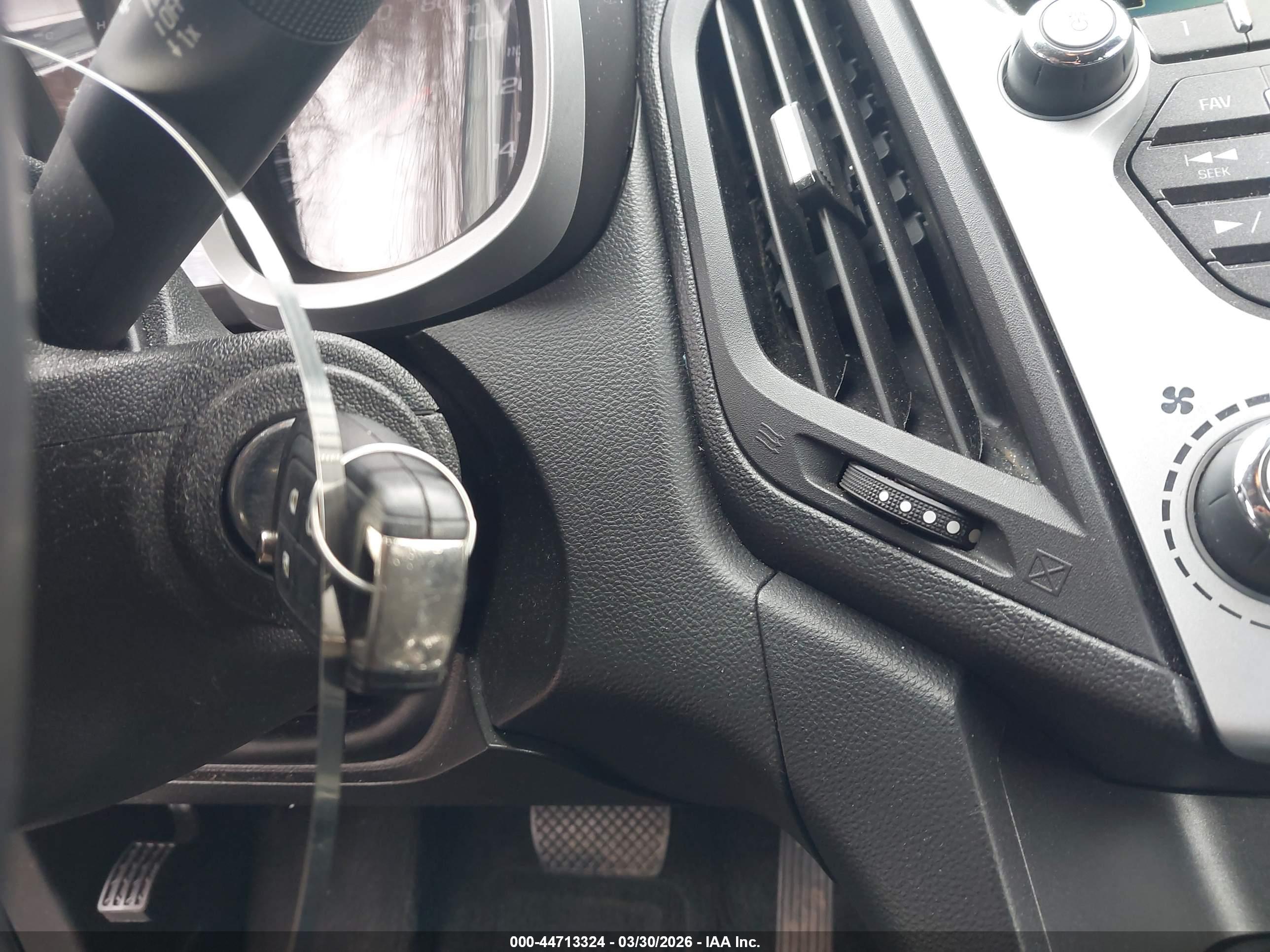 CHEVROLET EQUINOX image 11