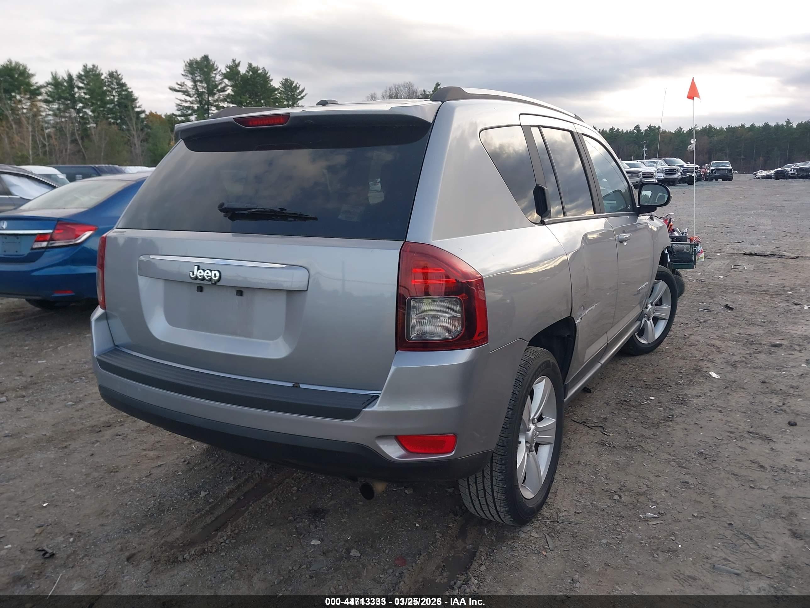 JEEP COMPASS image 4