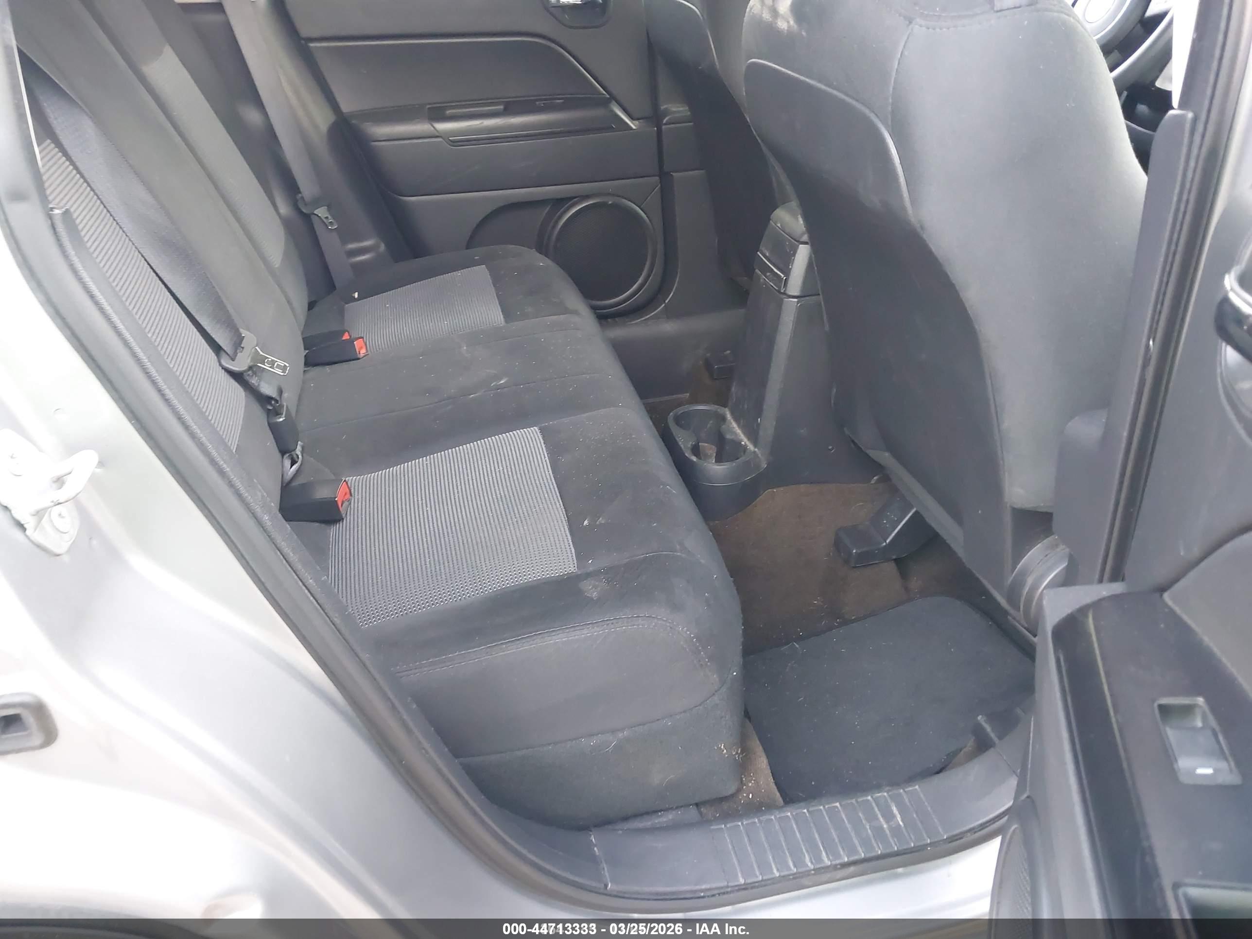 JEEP COMPASS image 8