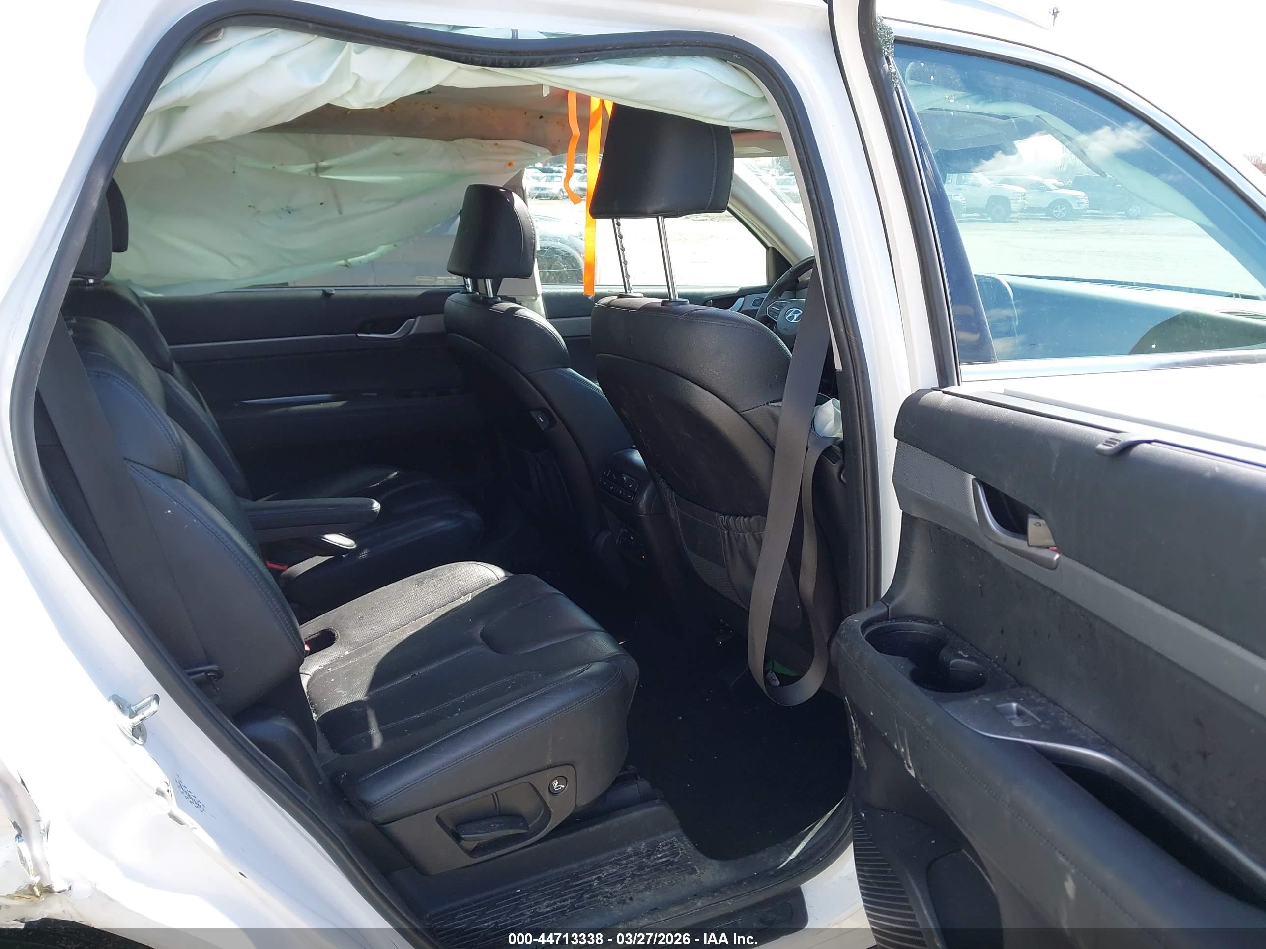 HYUNDAI PALISADE image 8