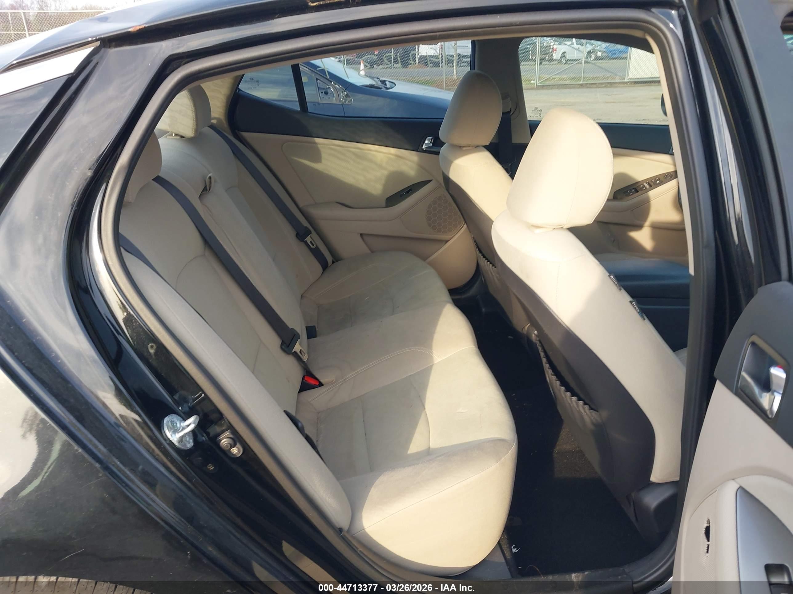 KIA OPTIMA image 8