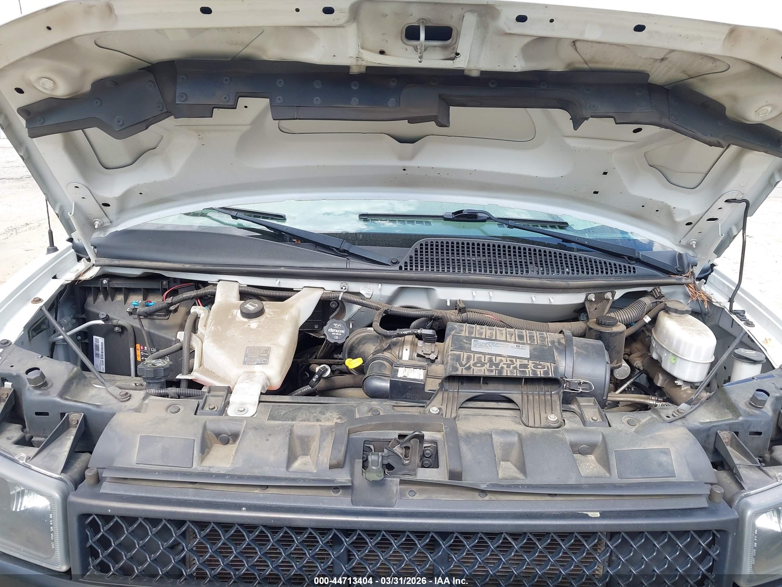 CHEVROLET EXPRESS image 10