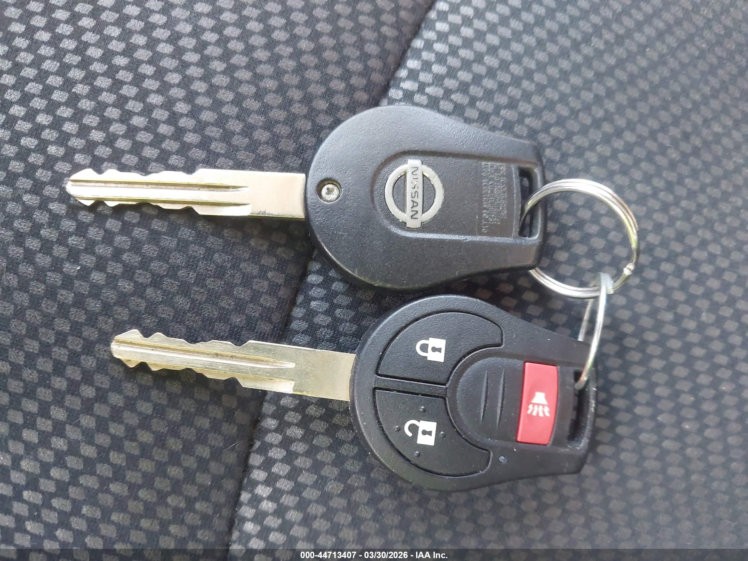 NISSAN ROGUE image 11