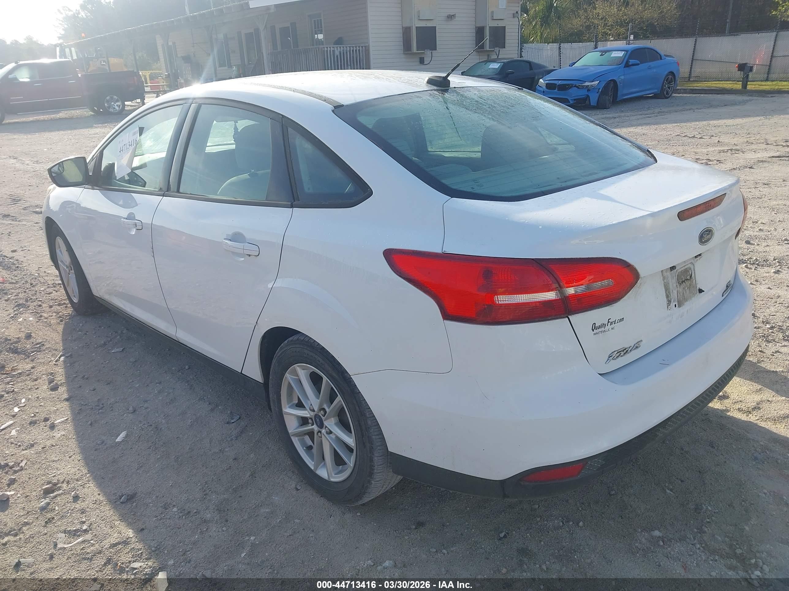 FORD FOCUS image 3