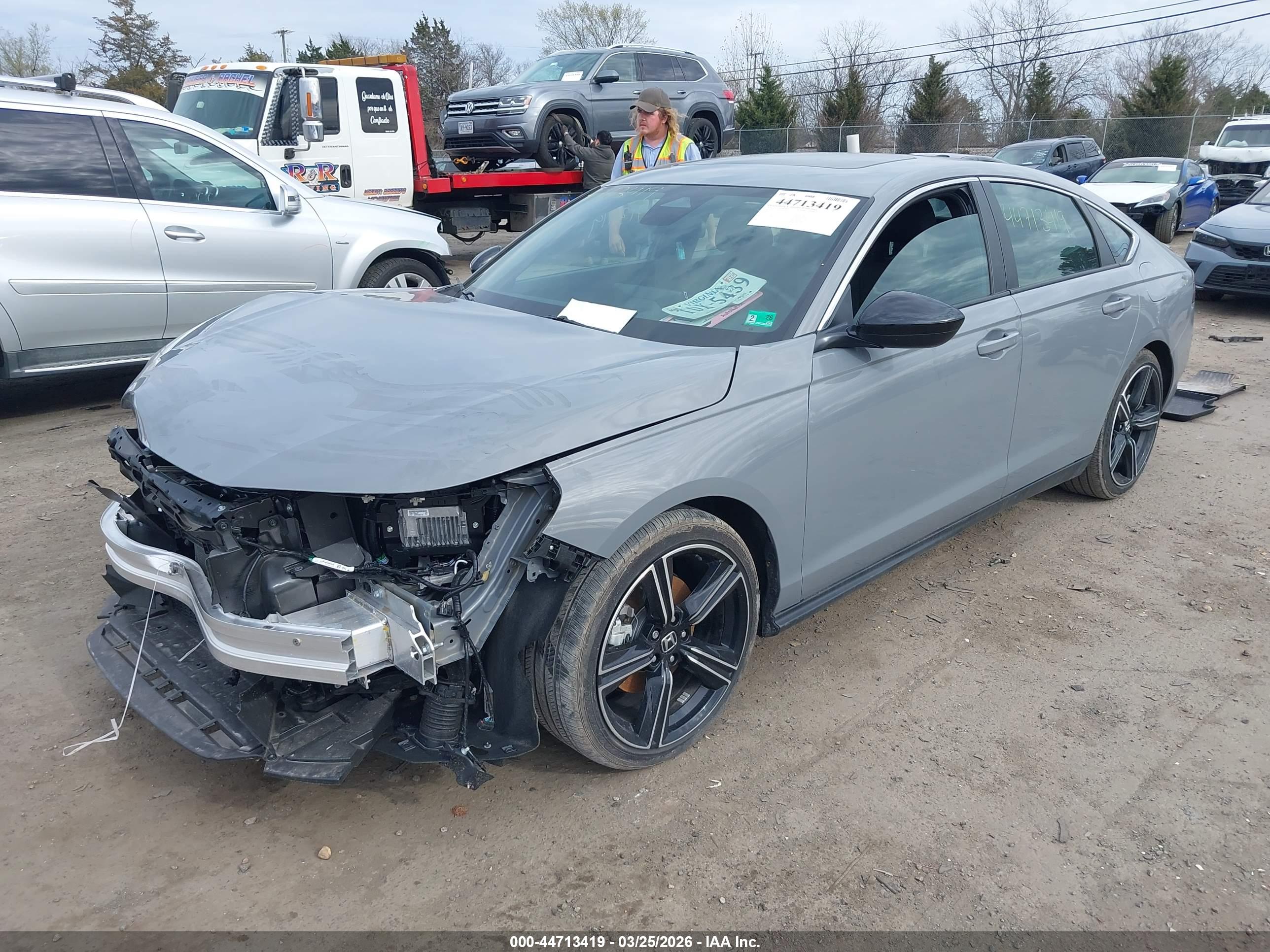 HONDA ACCORD image 2