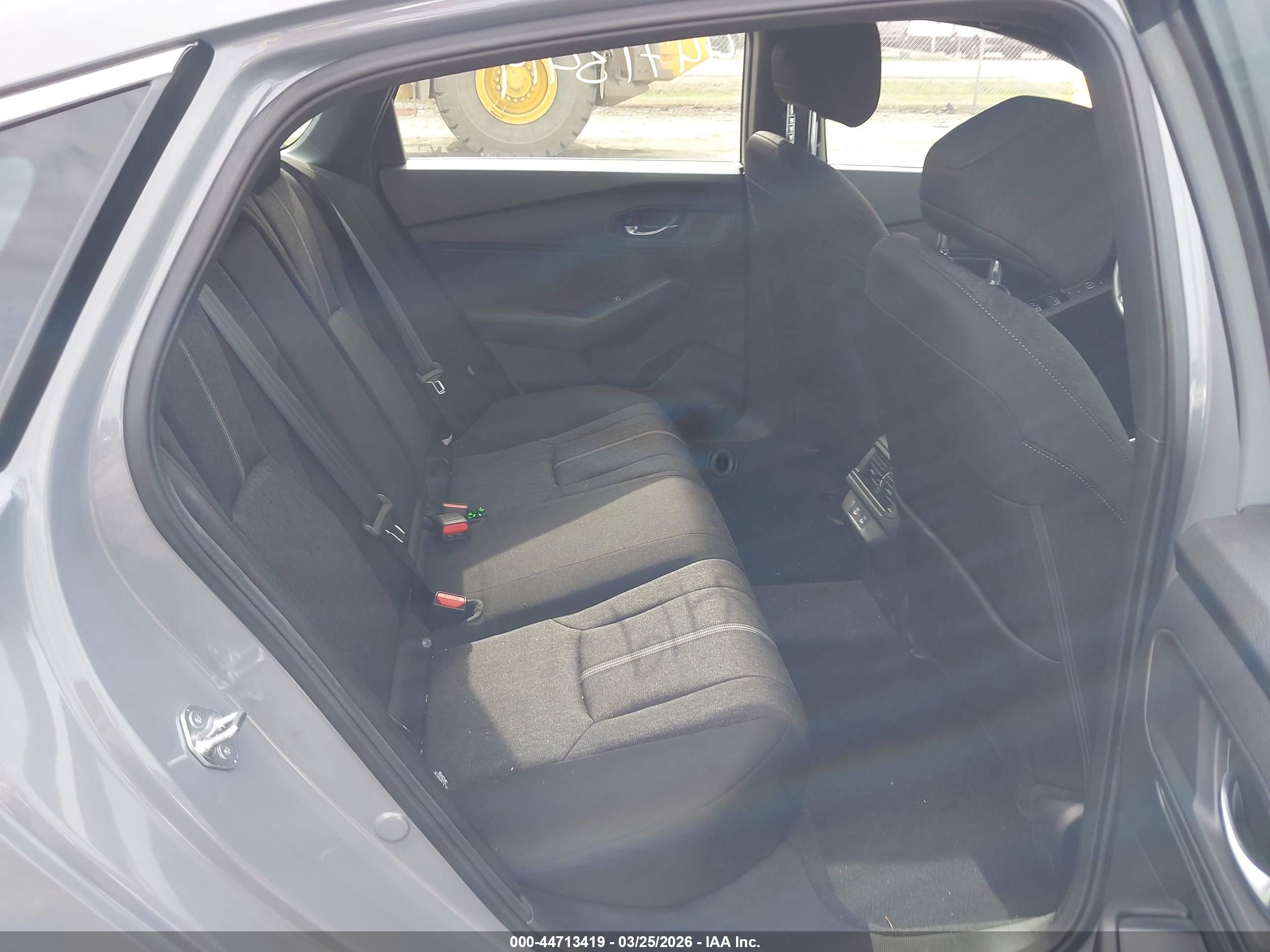 HONDA ACCORD image 8