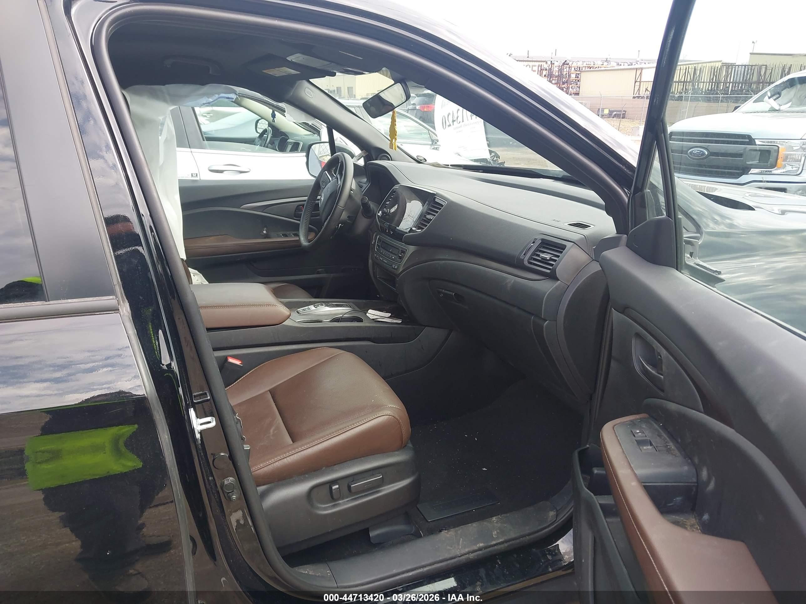 HONDA PASSPORT image 5