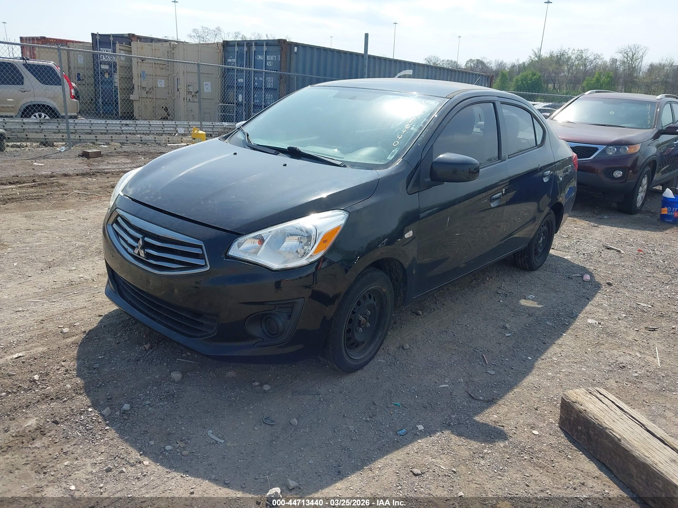 MITSUBISHI MIRAGE image 2