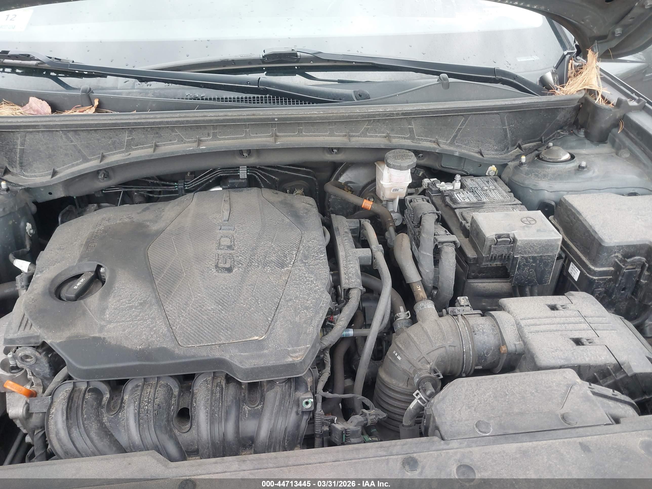 HYUNDAI TUCSON image 10