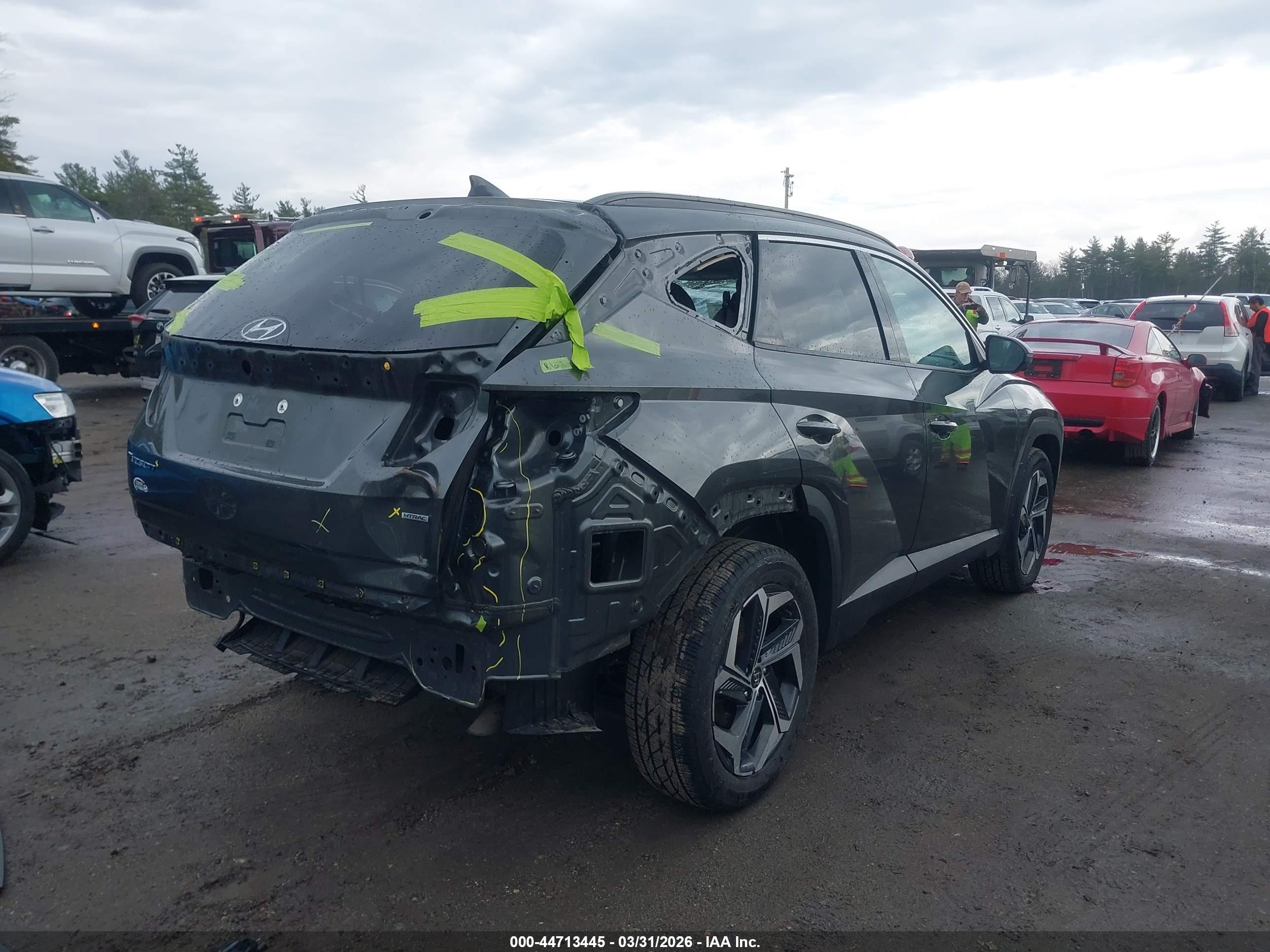 HYUNDAI TUCSON image 4