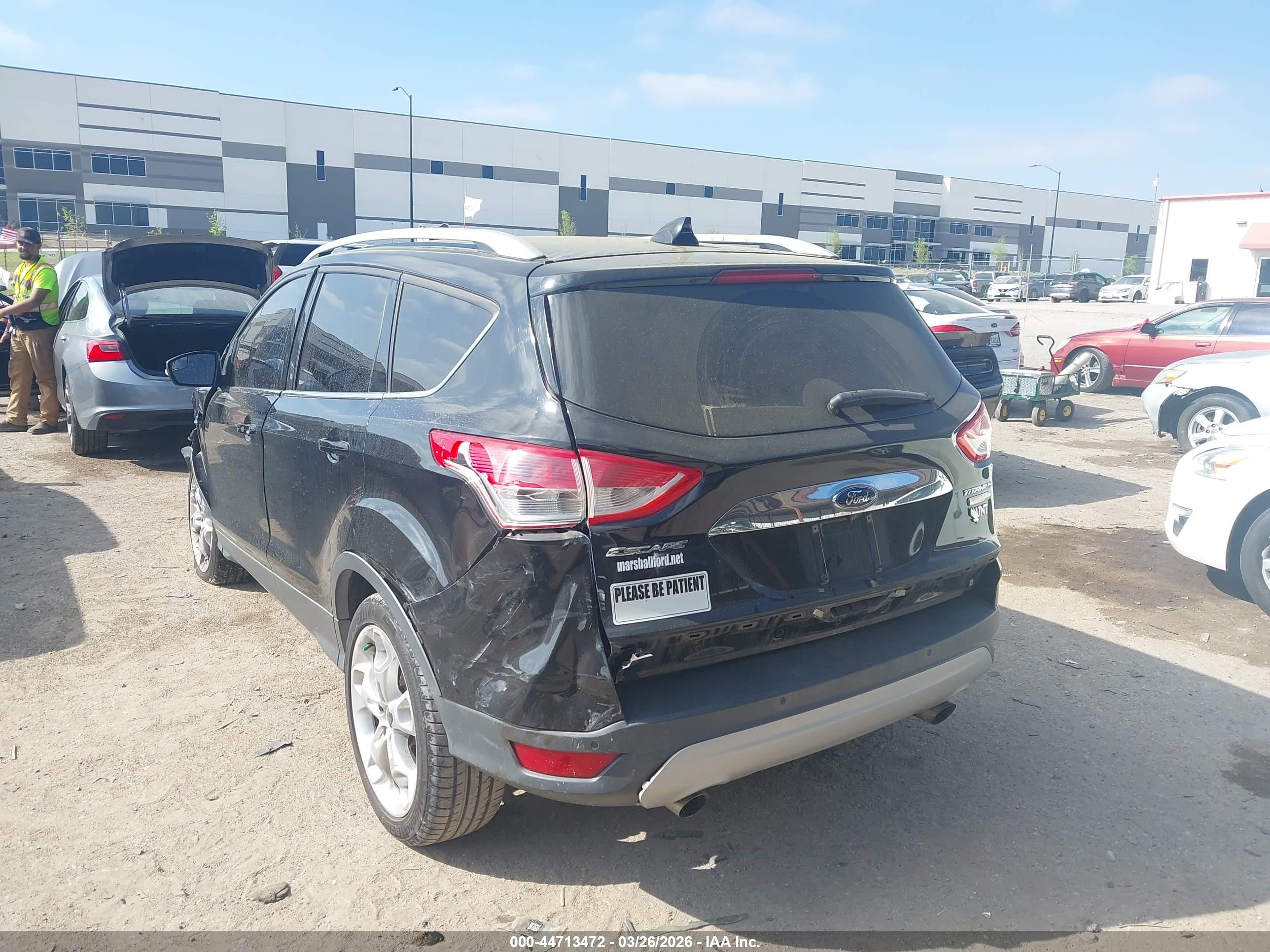 FORD ESCAPE image 3