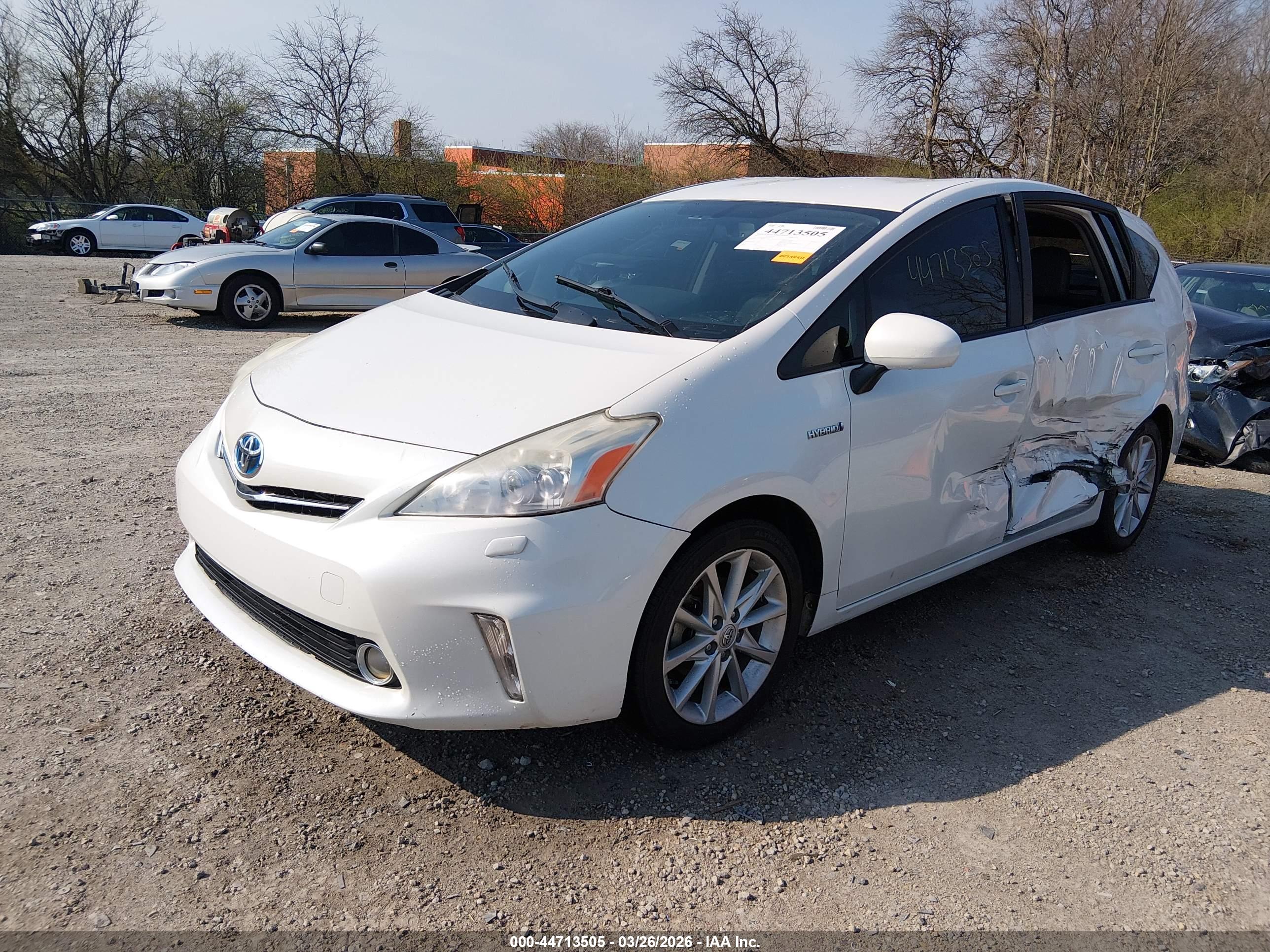 TOYOTA PRIUS image 2