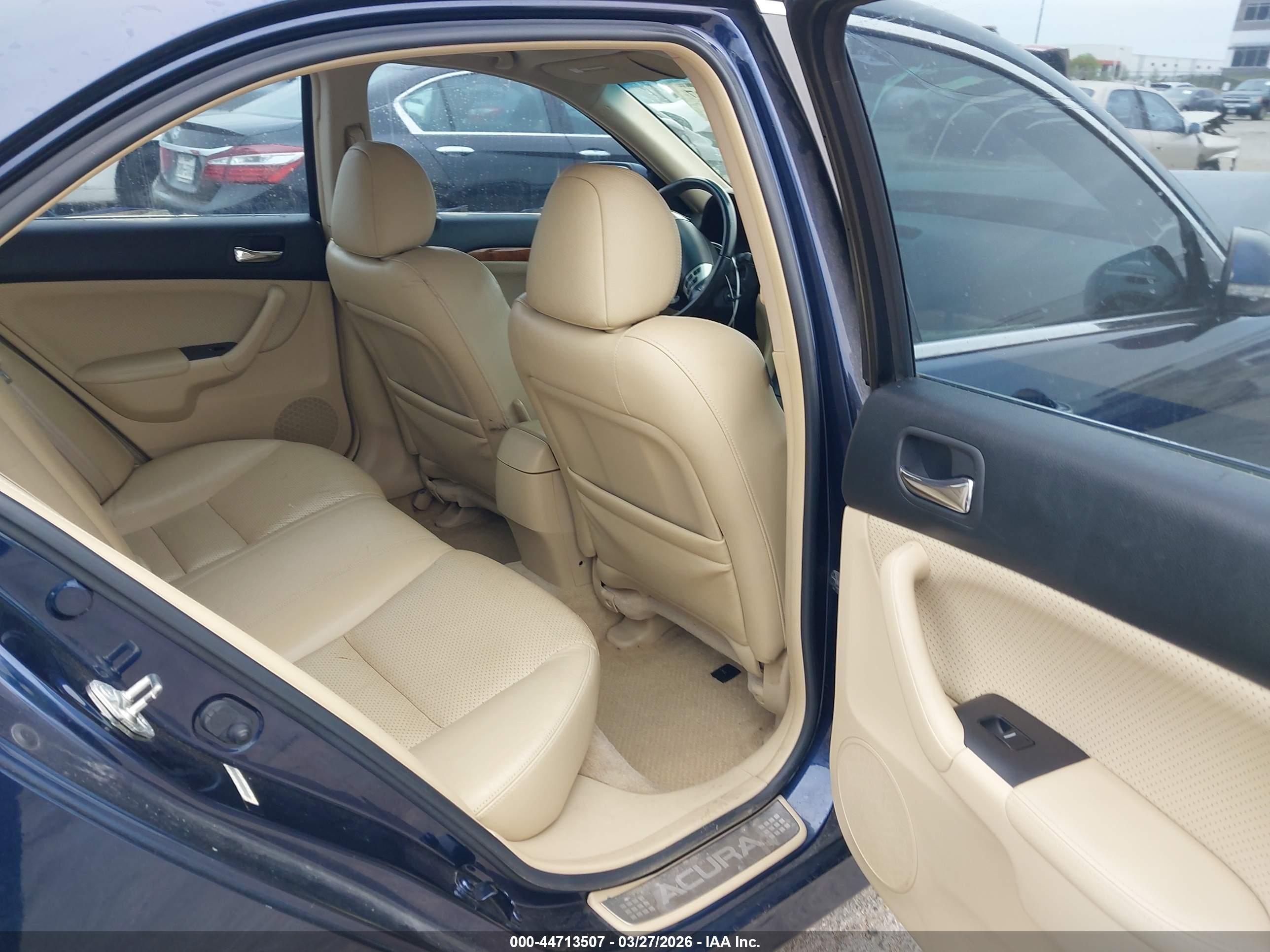 ACURA TSX image 8