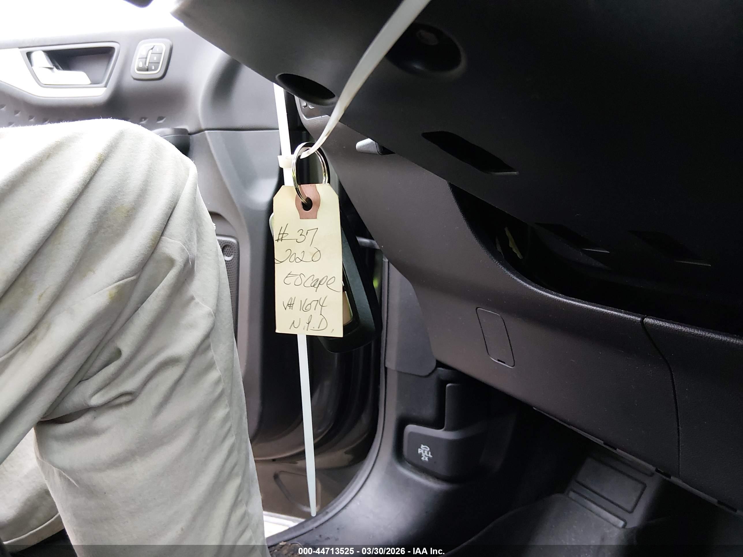 FORD ESCAPE image 11