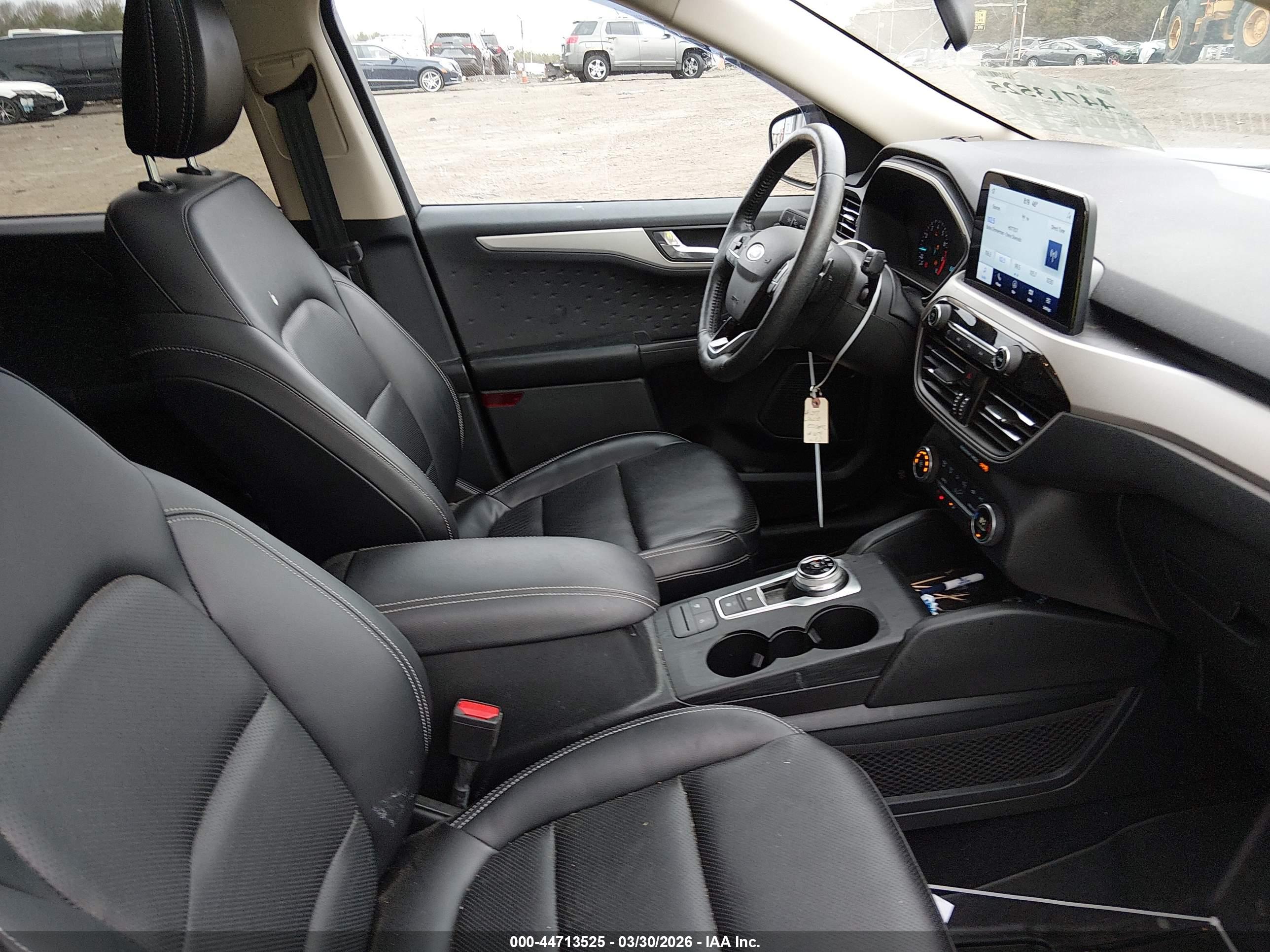 FORD ESCAPE image 5
