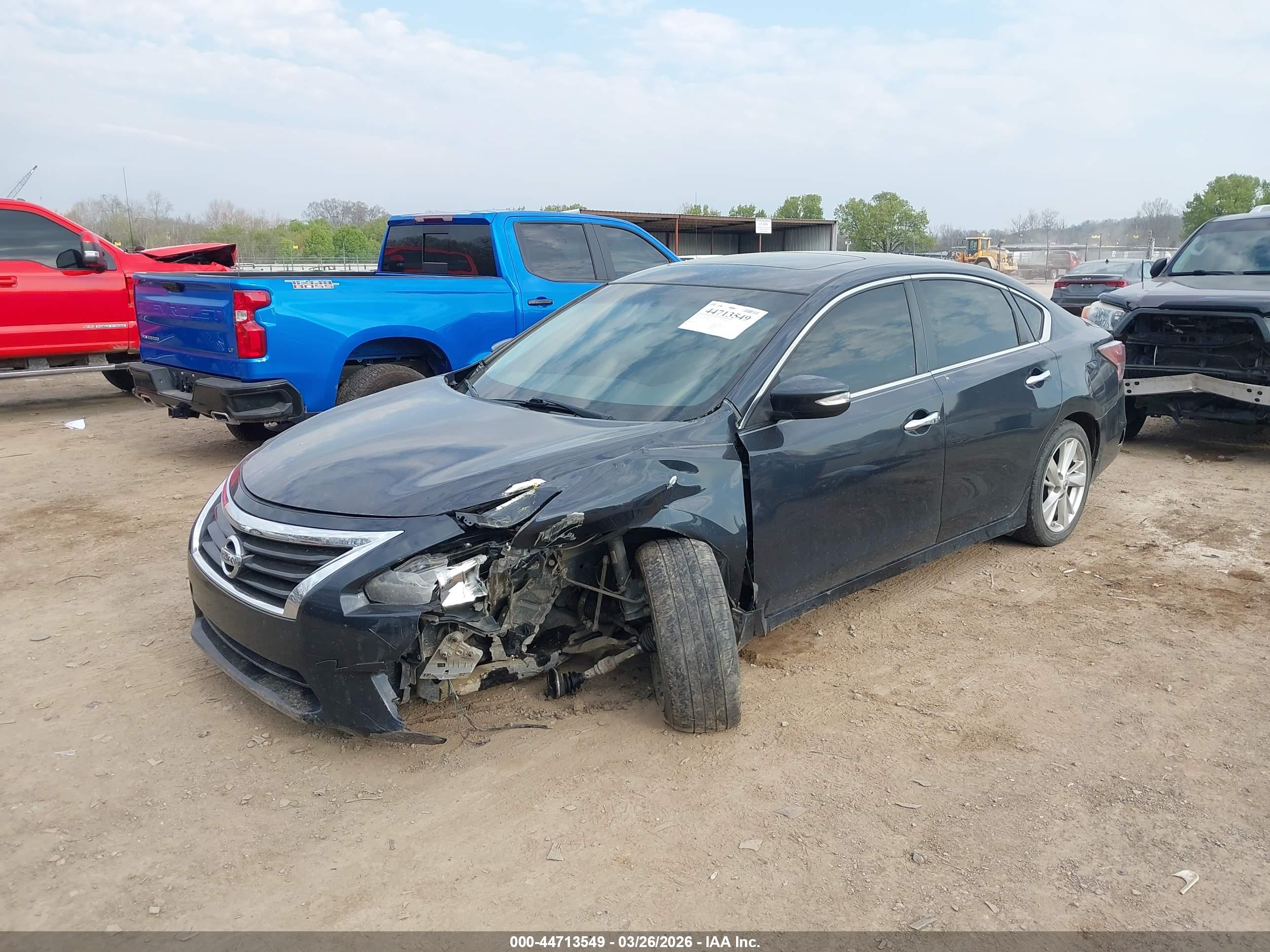 NISSAN ALTIMA image 2