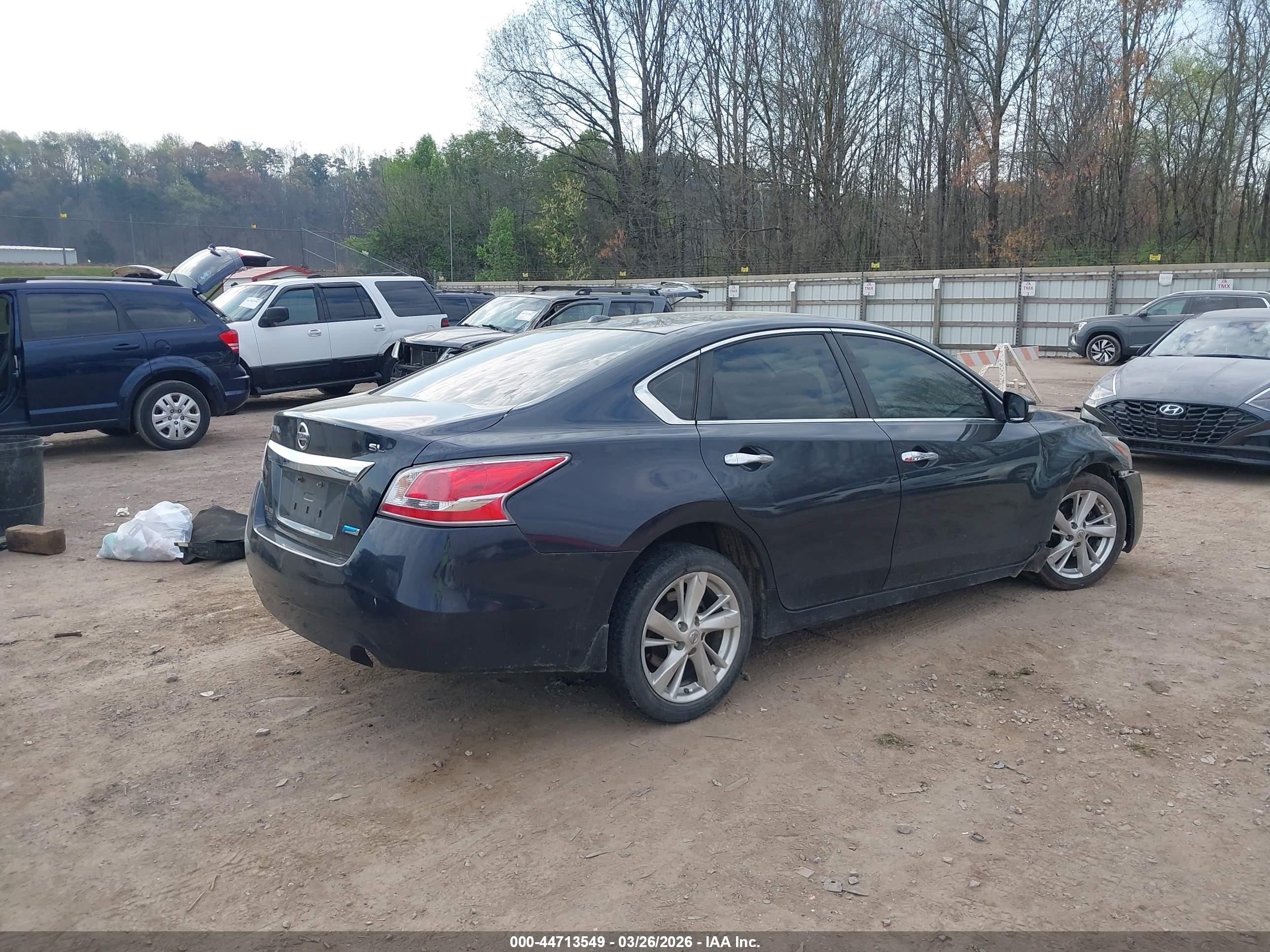 NISSAN ALTIMA image 4