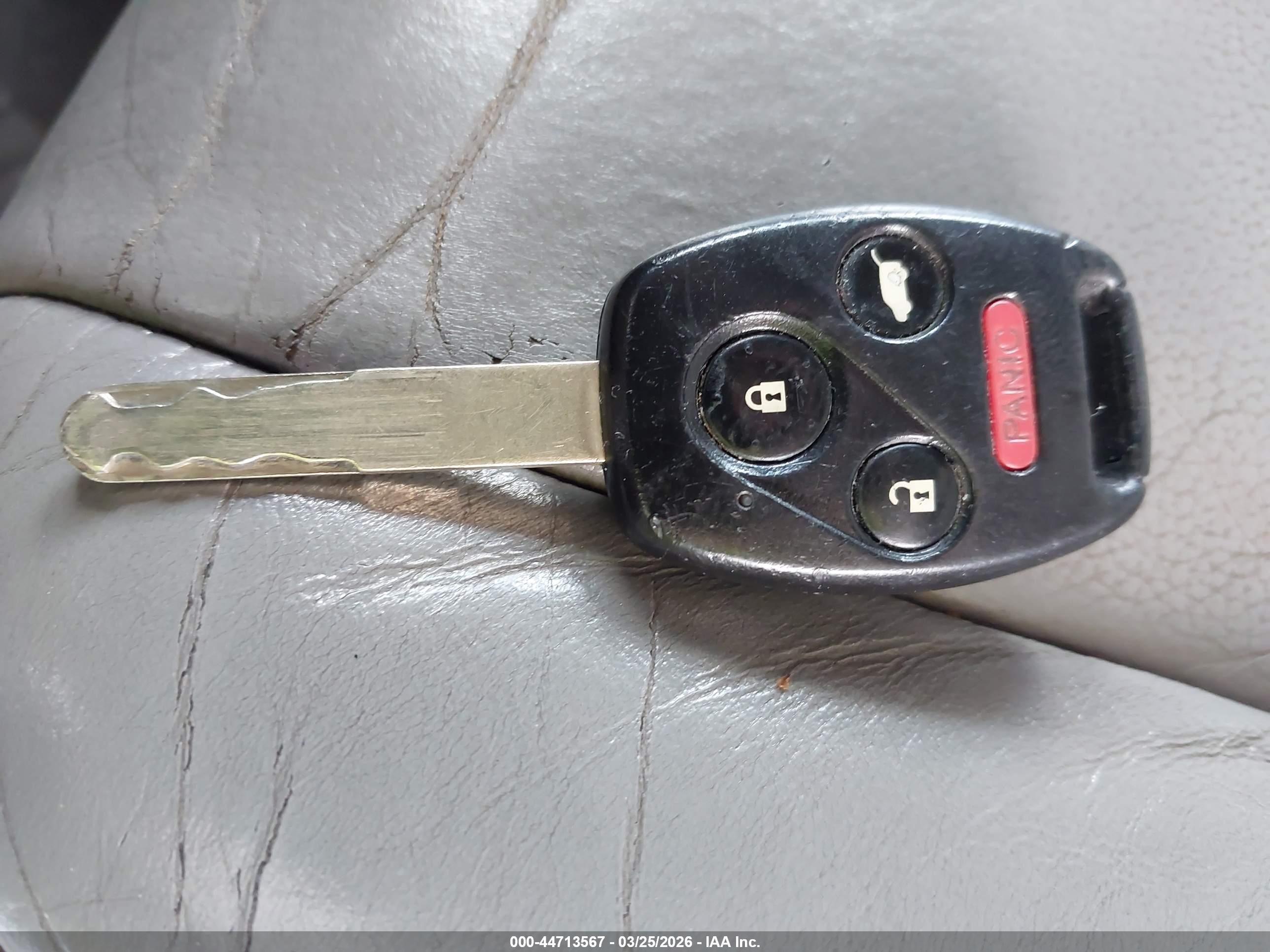 HONDA PILOT image 11