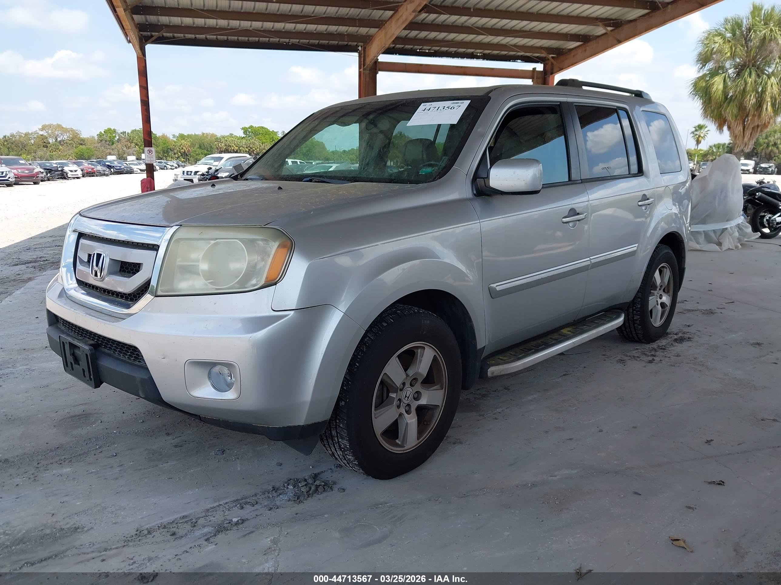 HONDA PILOT image 2