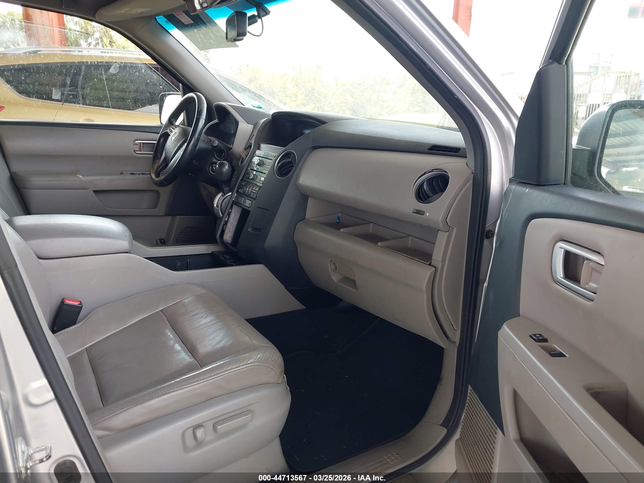 HONDA PILOT image 5