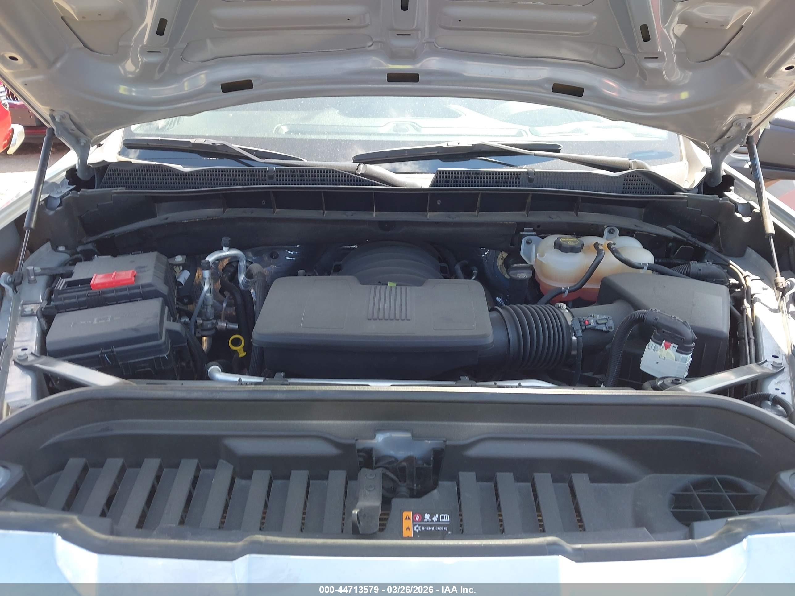 GMC SIERRA image 10