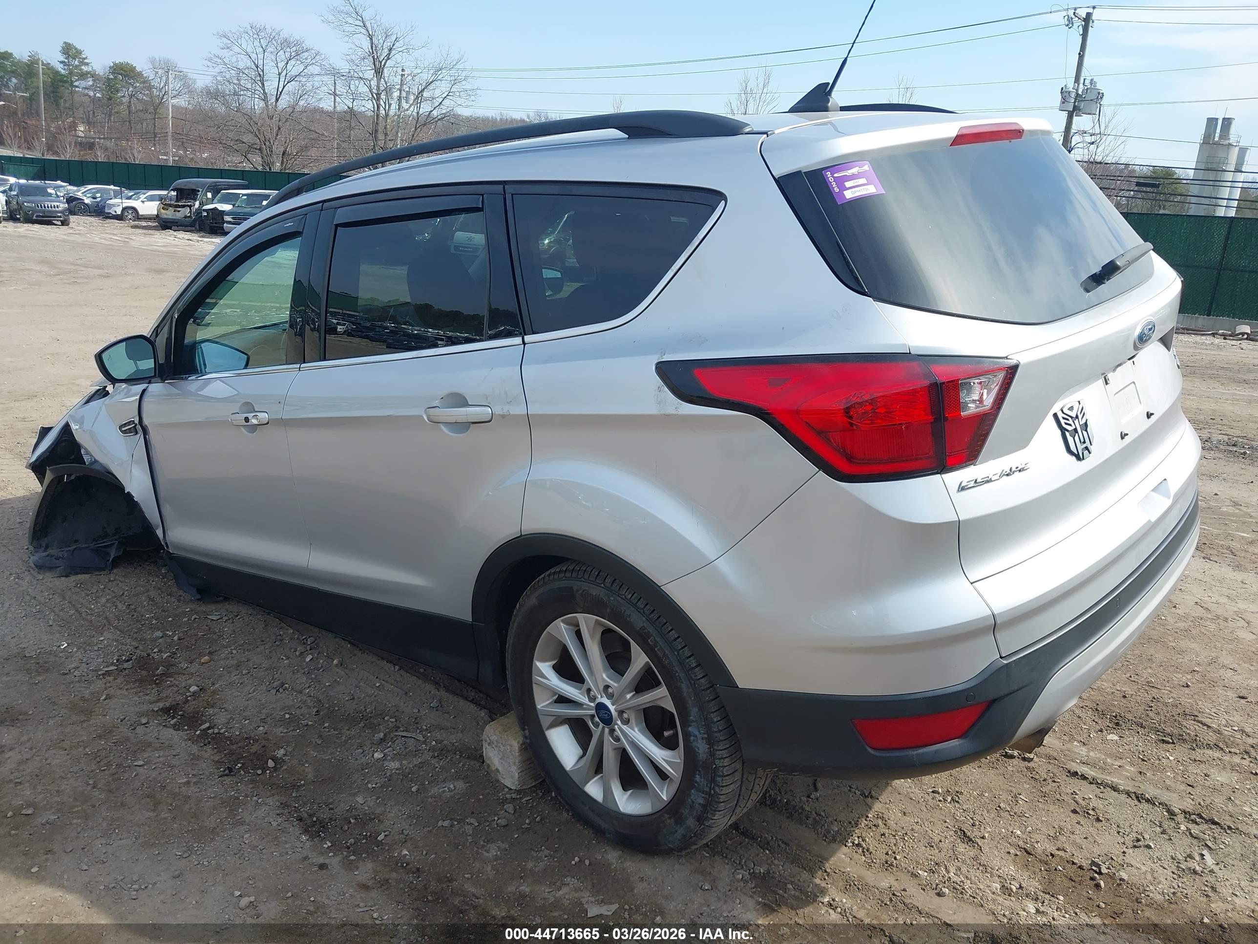 FORD ESCAPE image 3