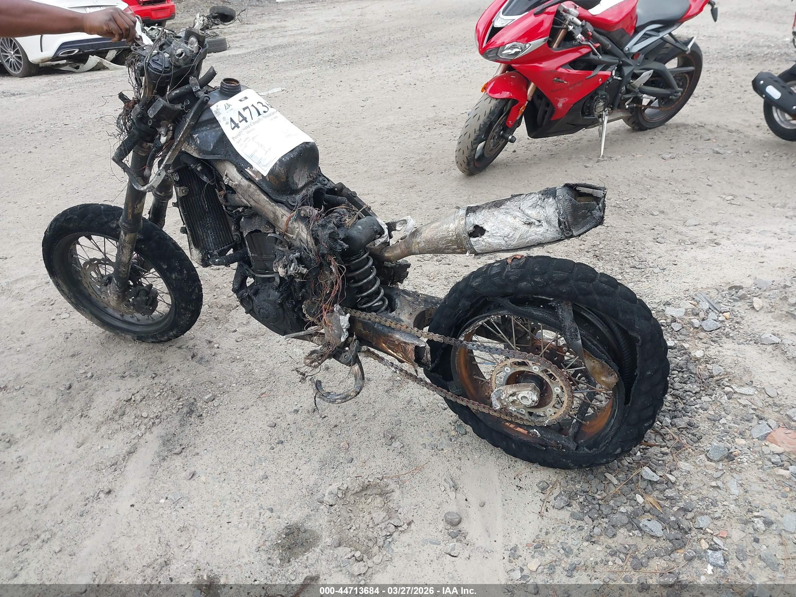 HONDA CRF450 image 3