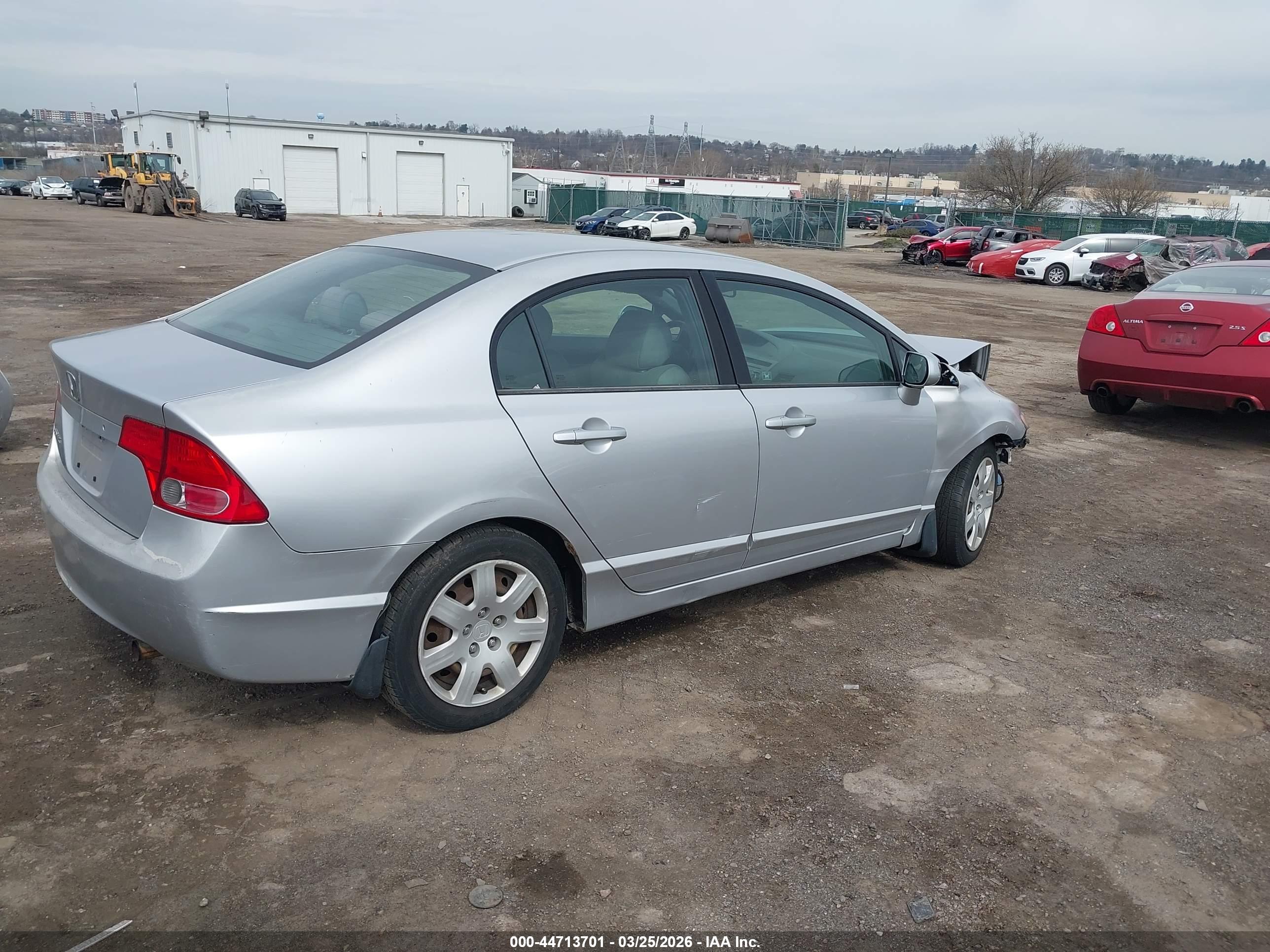 HONDA CIVIC image 4