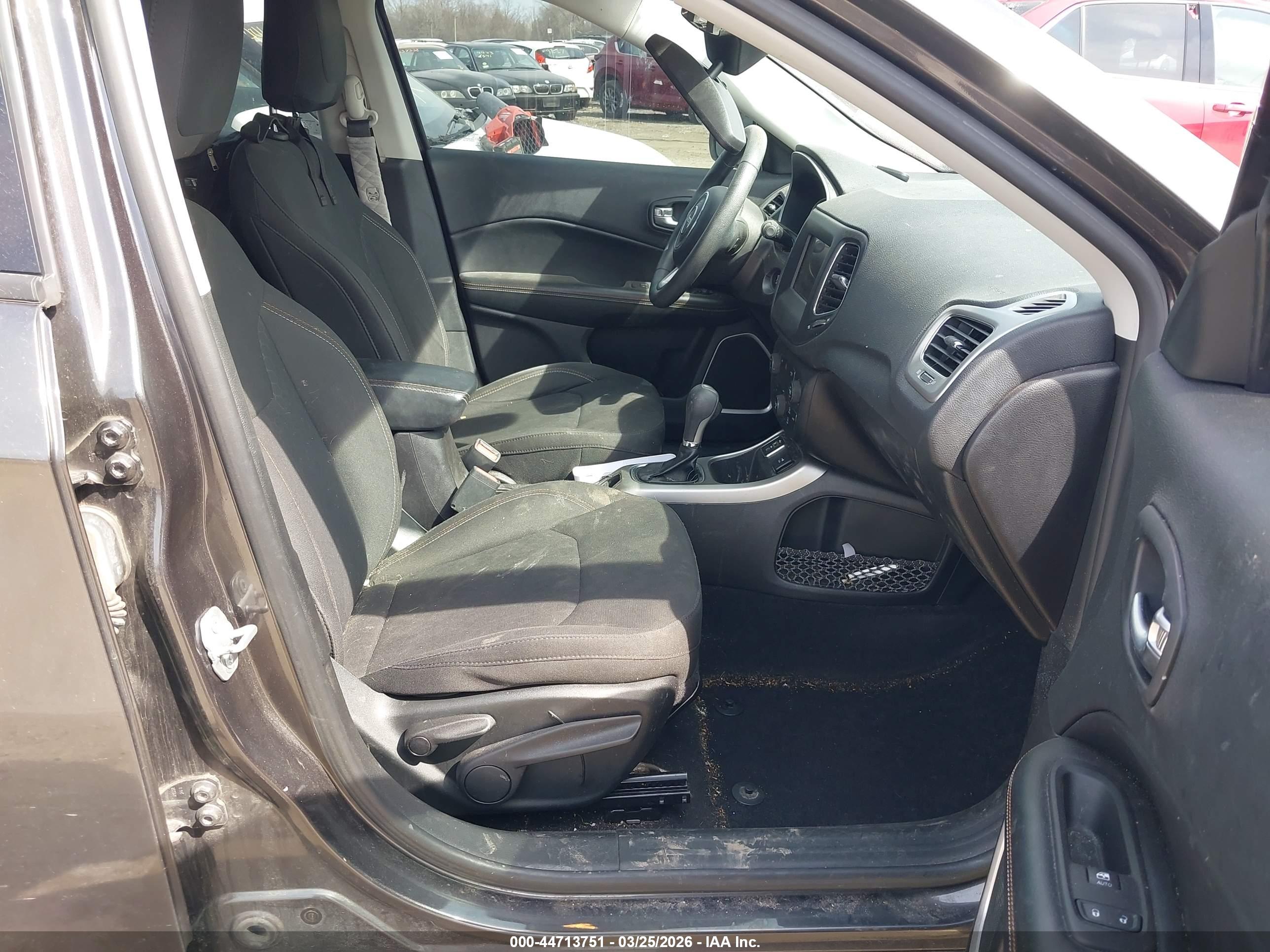 JEEP COMPASS image 5