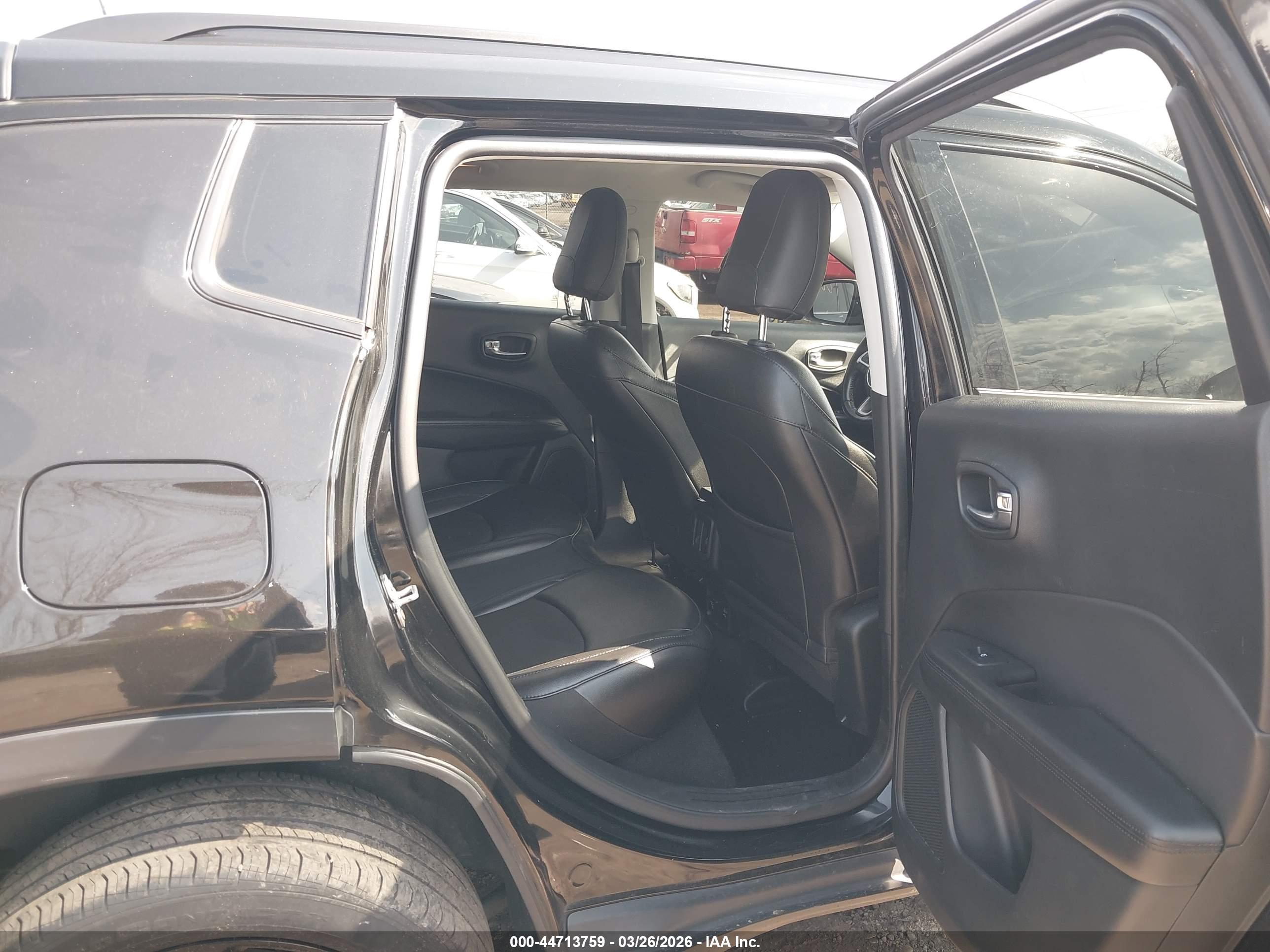 JEEP COMPASS image 8