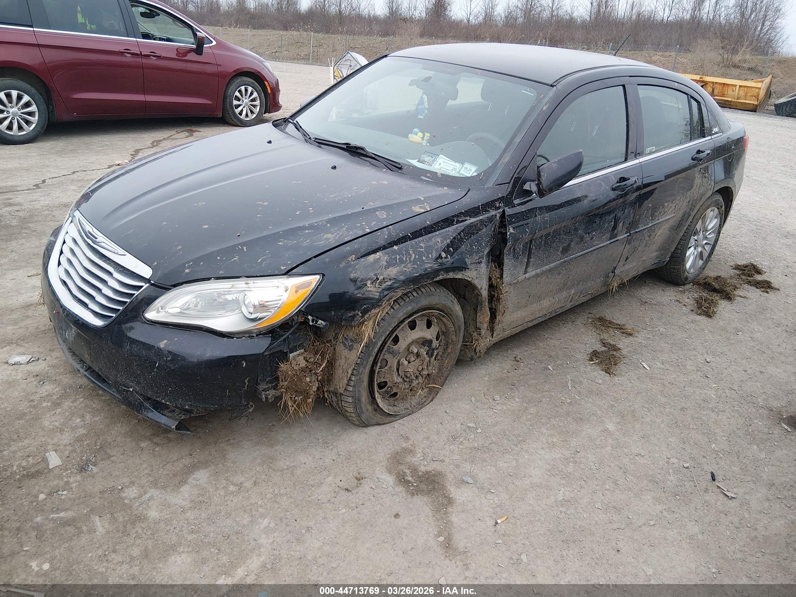 CHRYSLER 200 image 2
