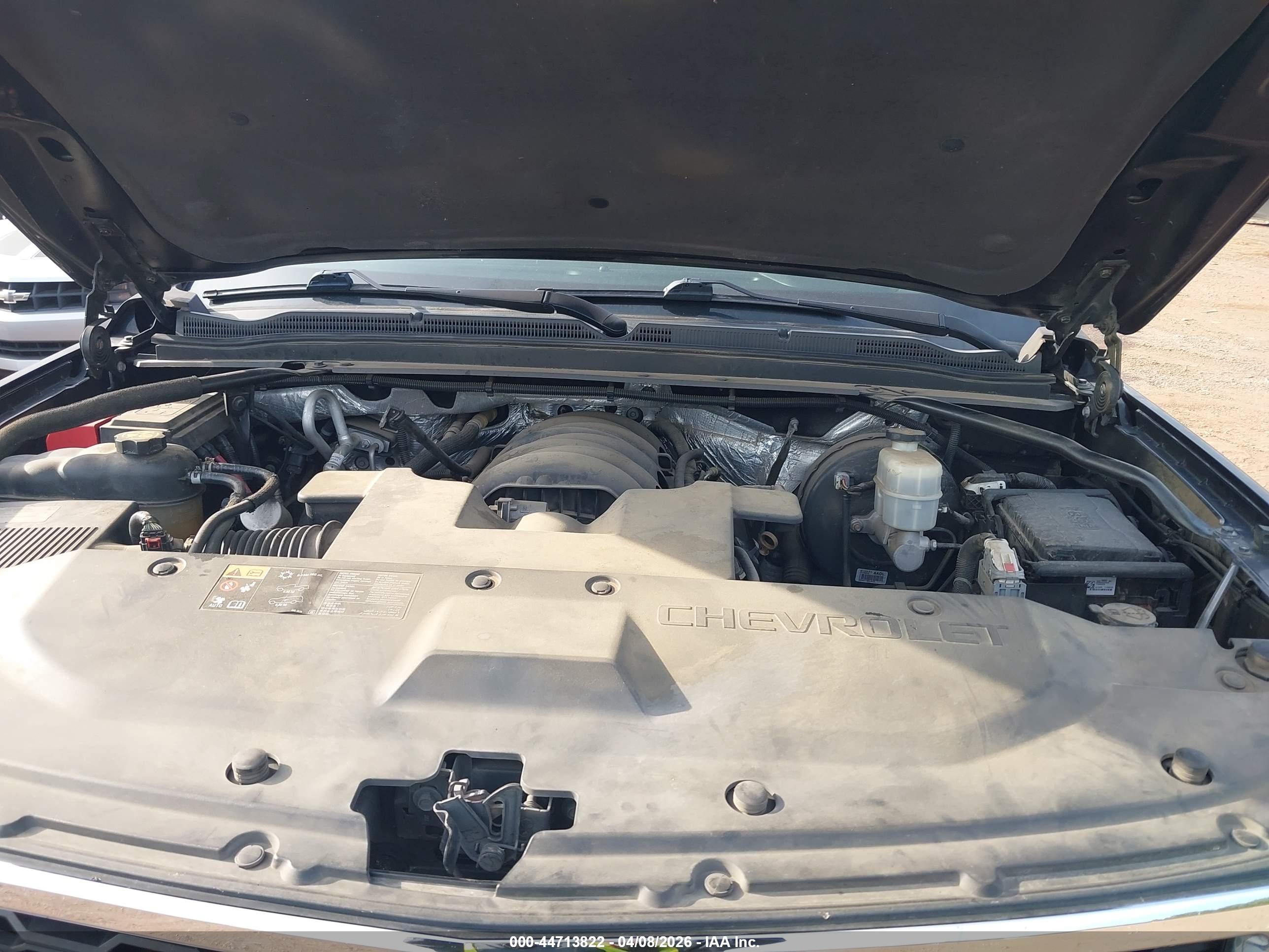 CHEVROLET TAHOE image 10