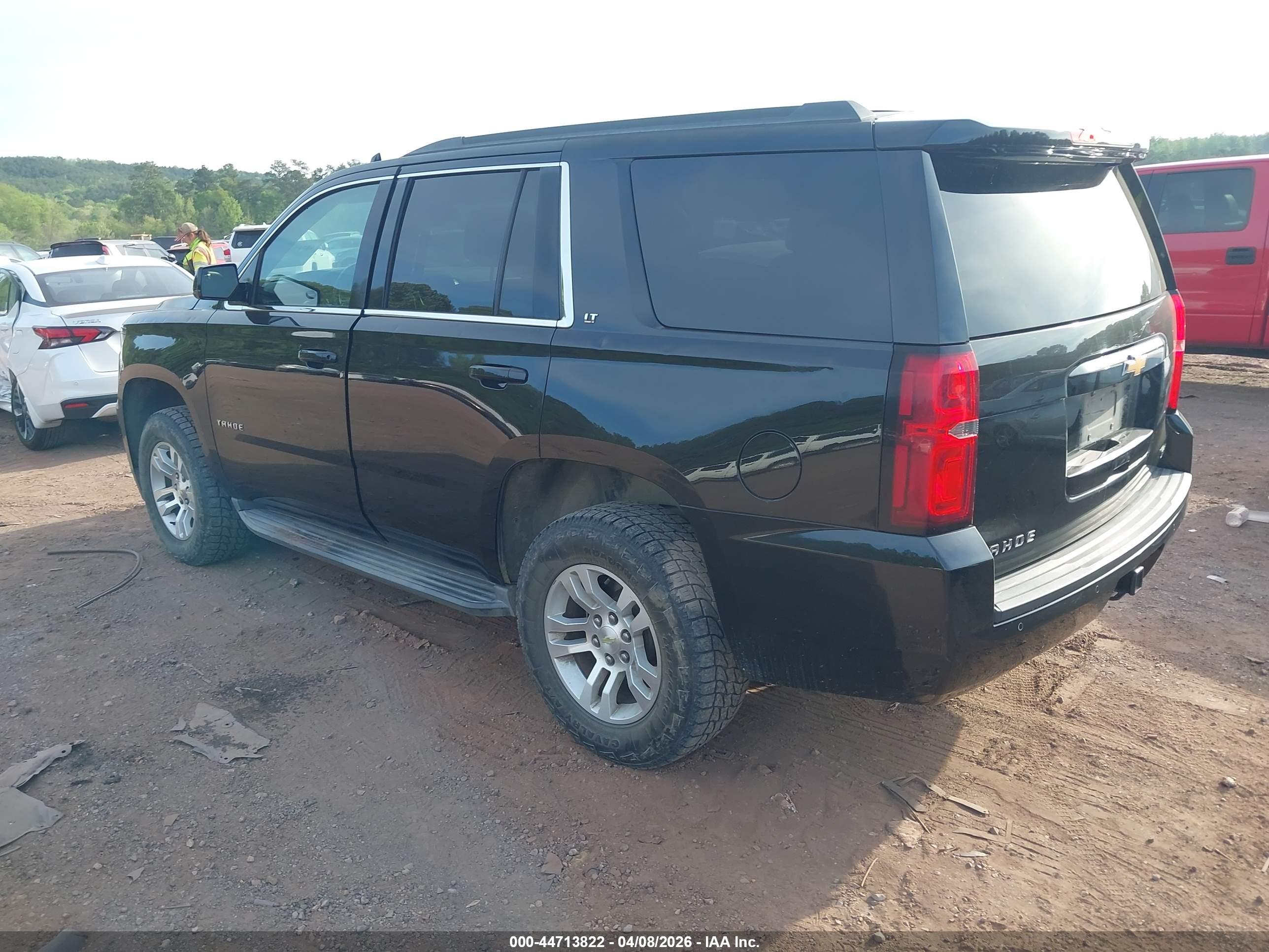 CHEVROLET TAHOE image 3