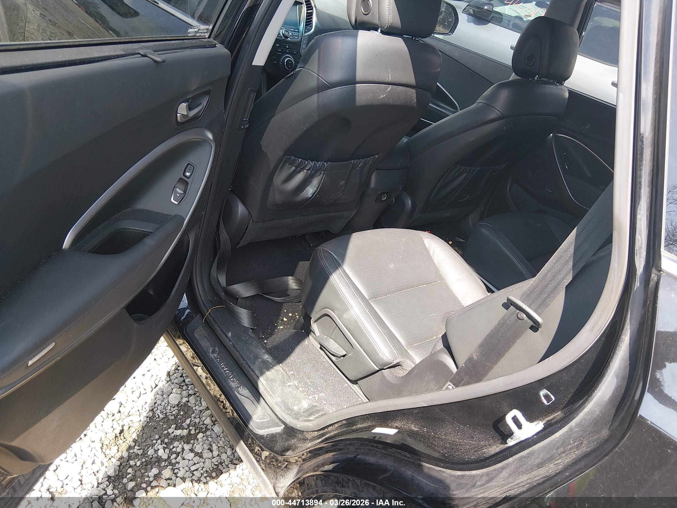 HYUNDAI SANTA image 8