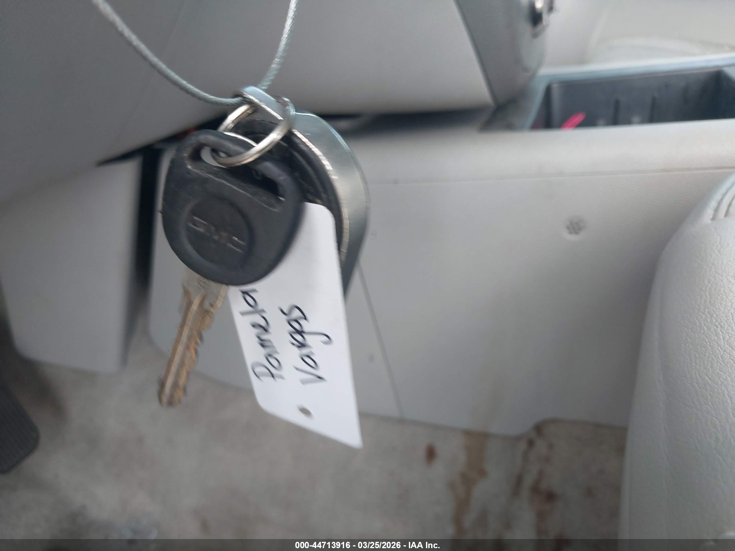 GMC YUKON image 11