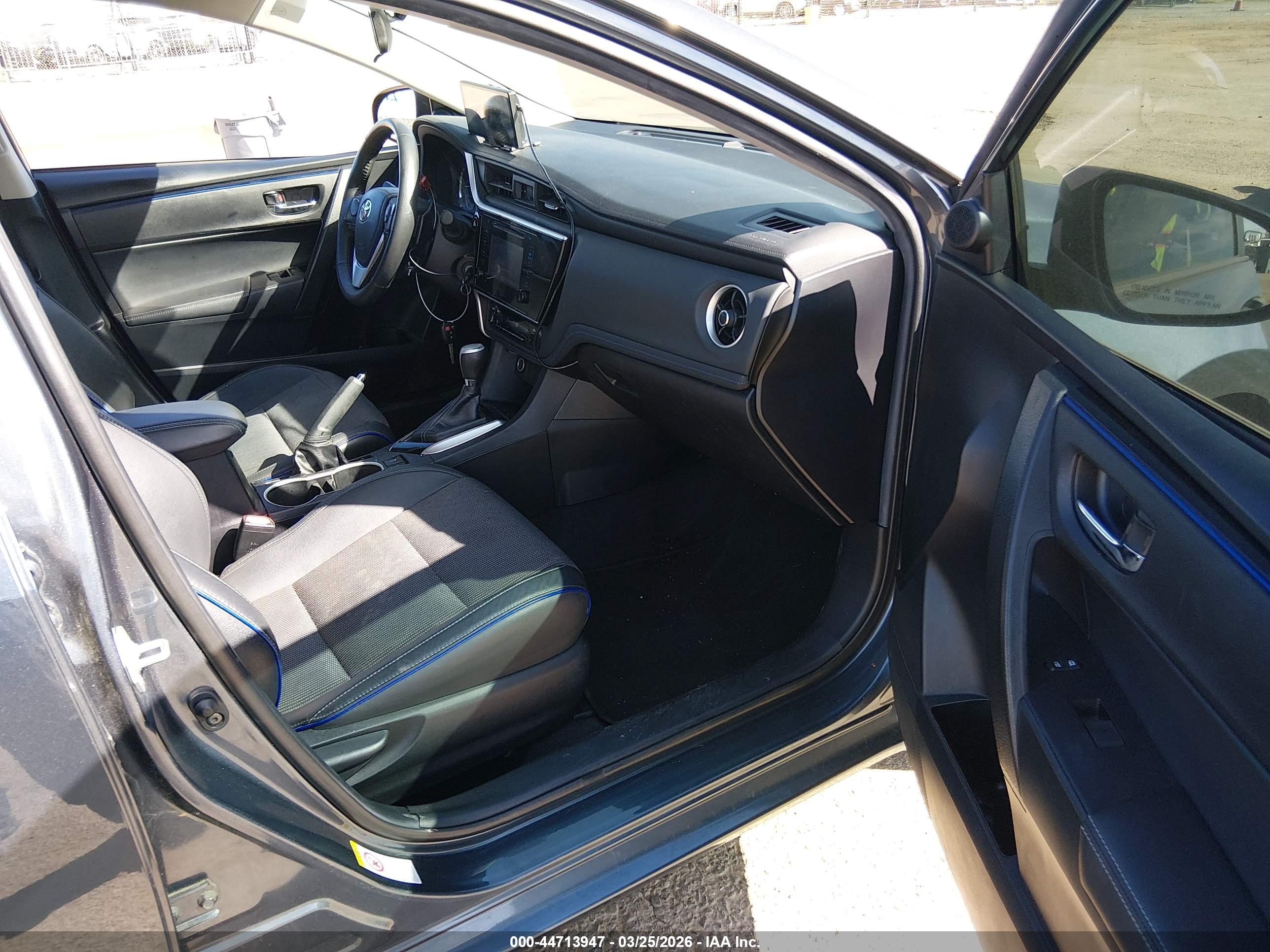 TOYOTA COROLLA image 5