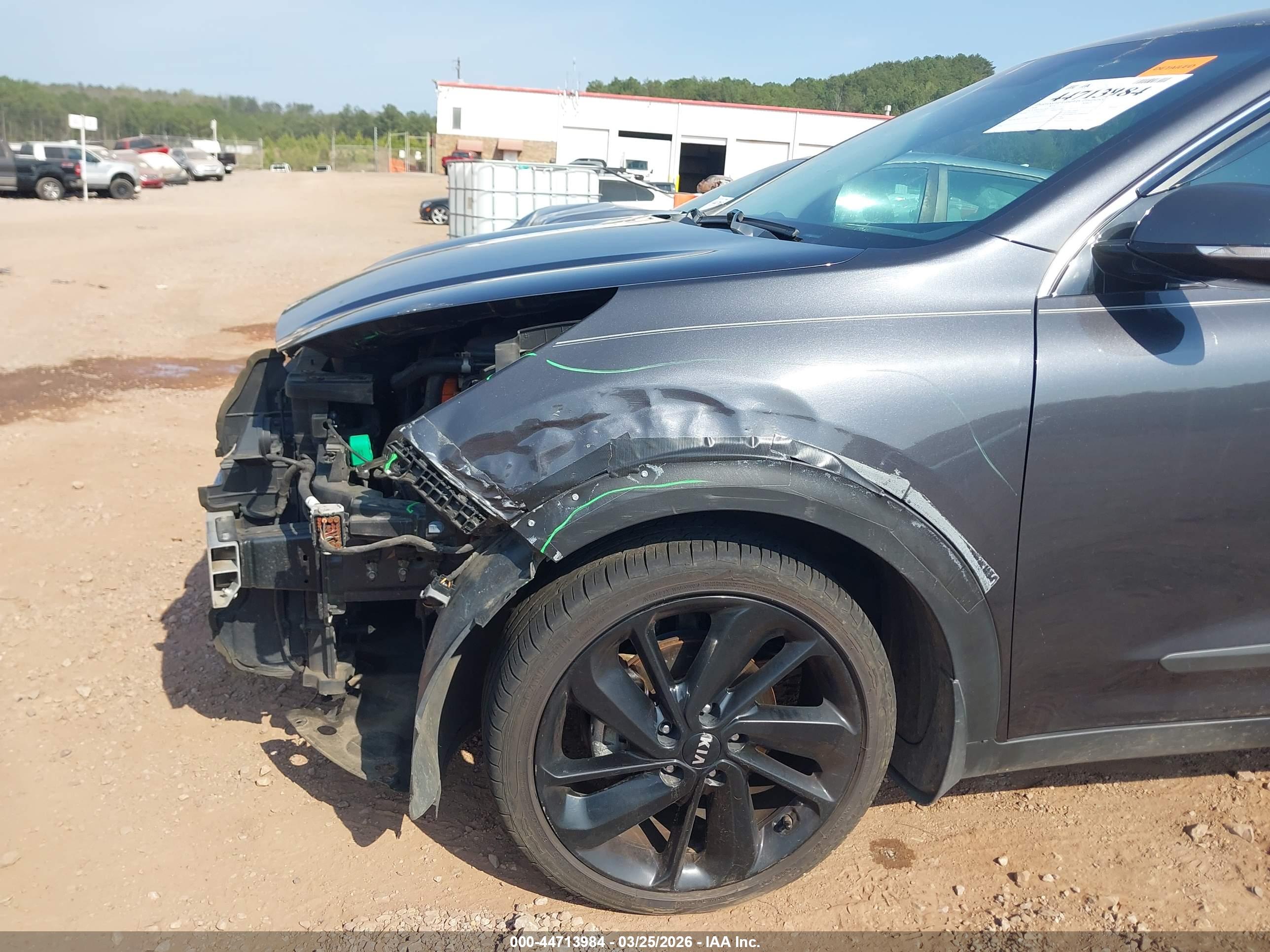 KIA NIRO image 6