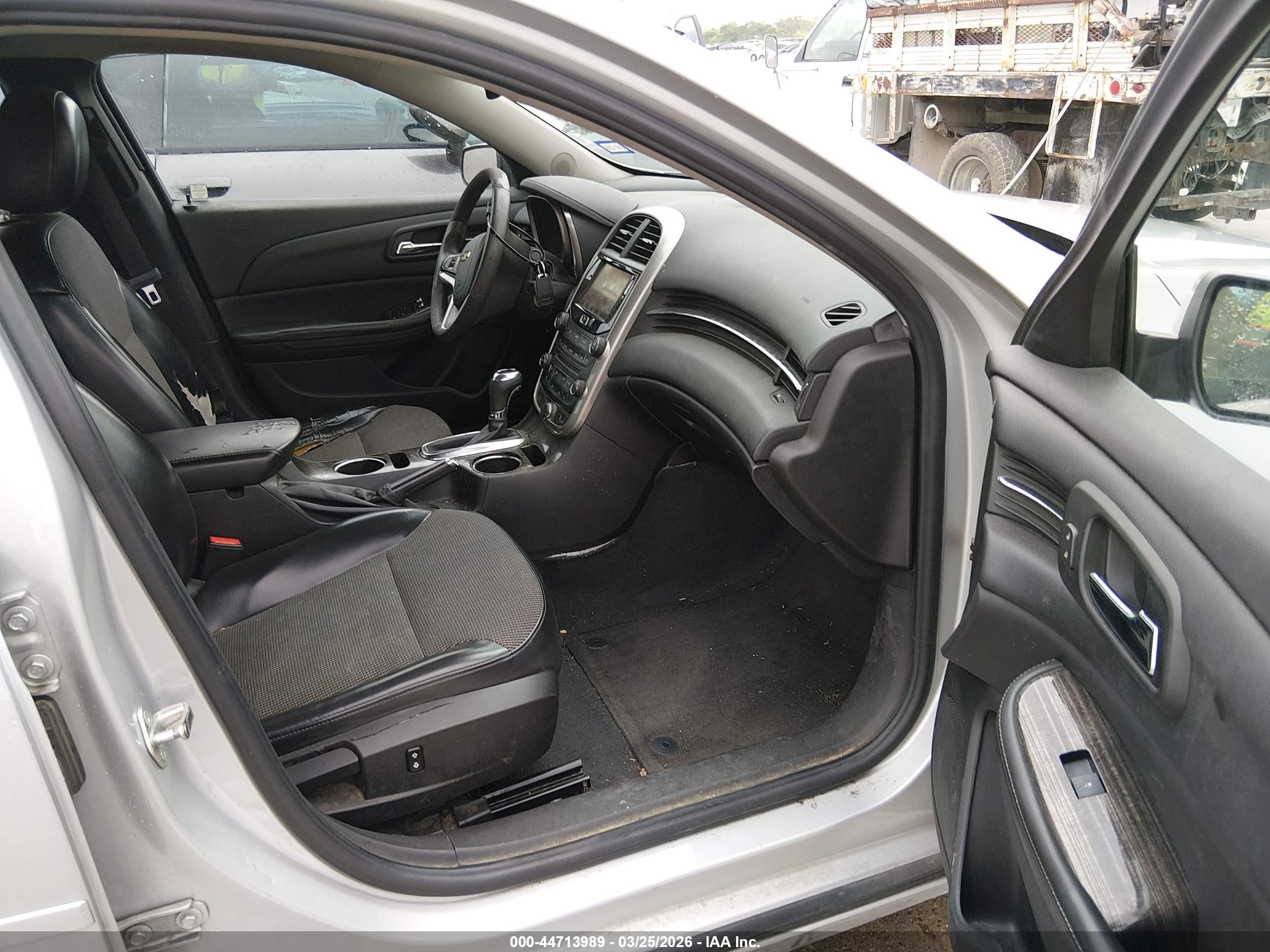 CHEVROLET MALIBU image 5