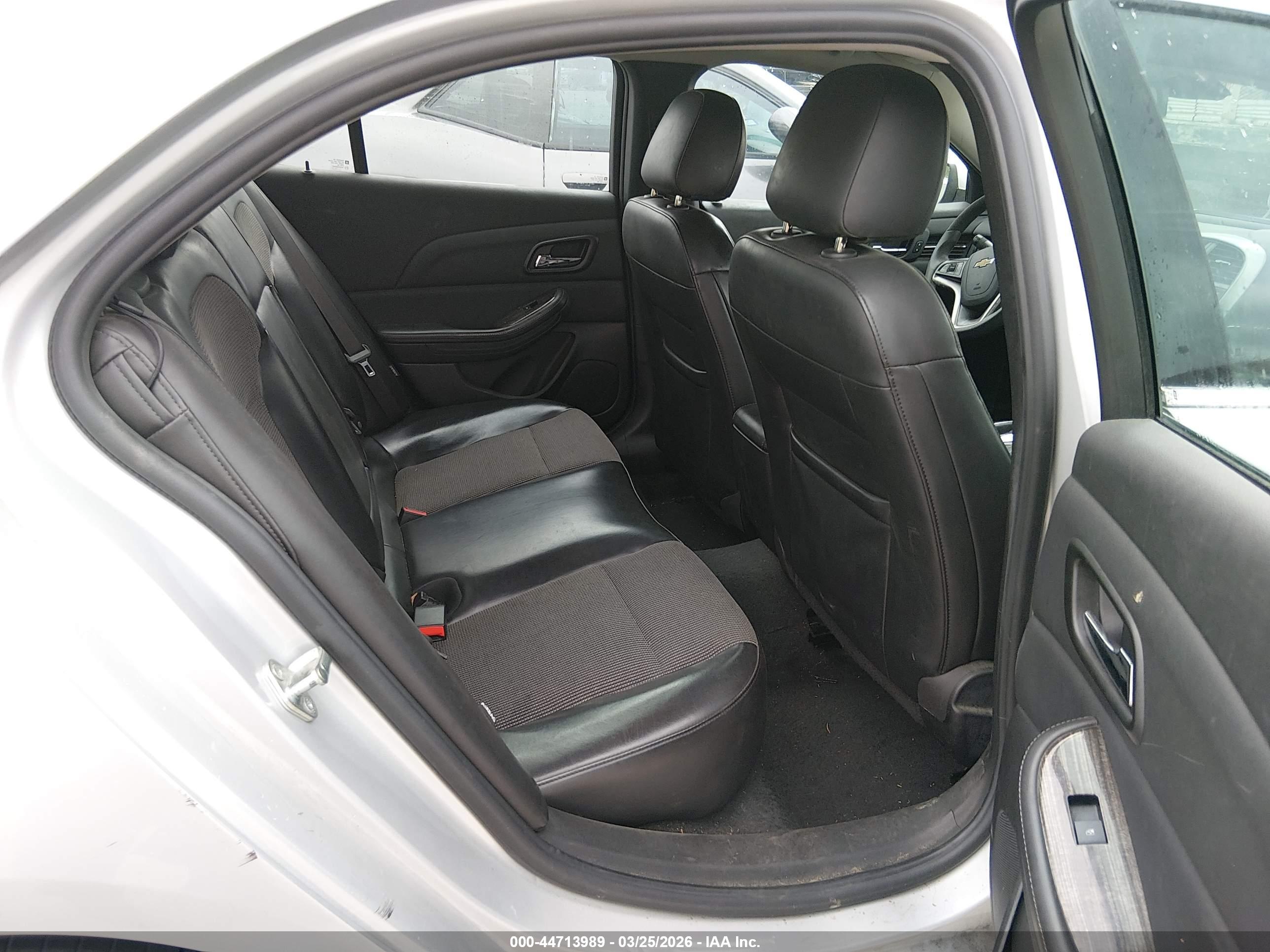 CHEVROLET MALIBU image 8
