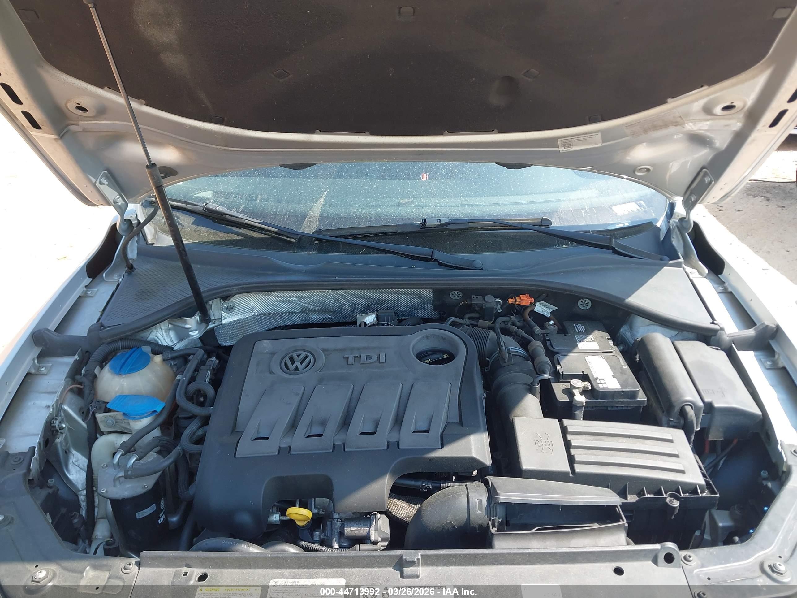 VOLKSWAGEN PASSAT image 10