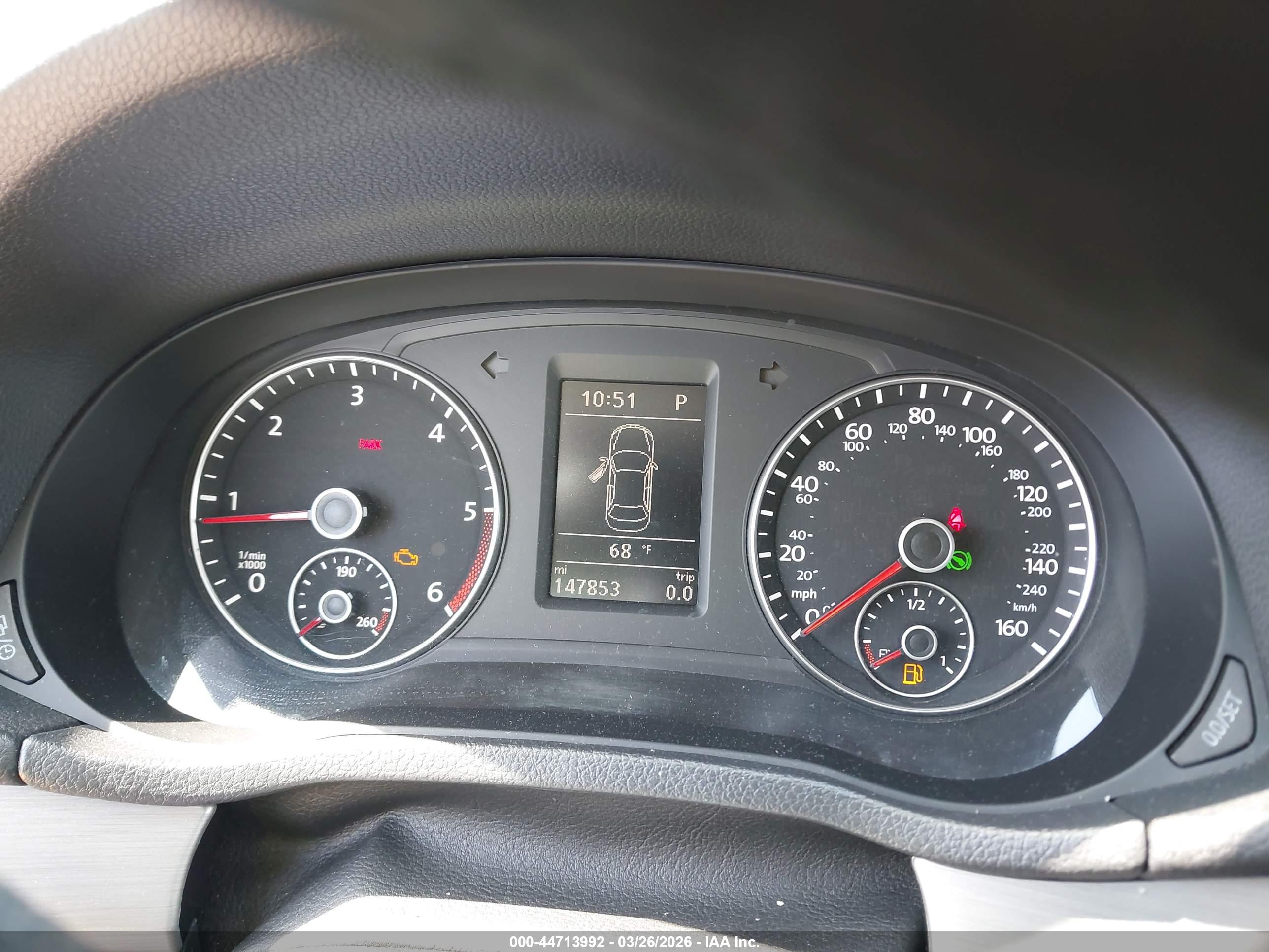 VOLKSWAGEN PASSAT image 7