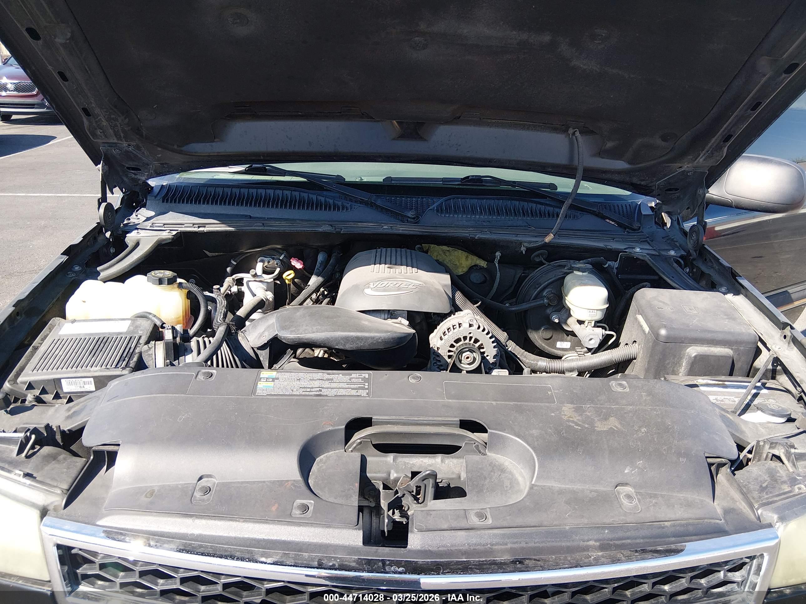 CHEVROLET SILVERADO image 10