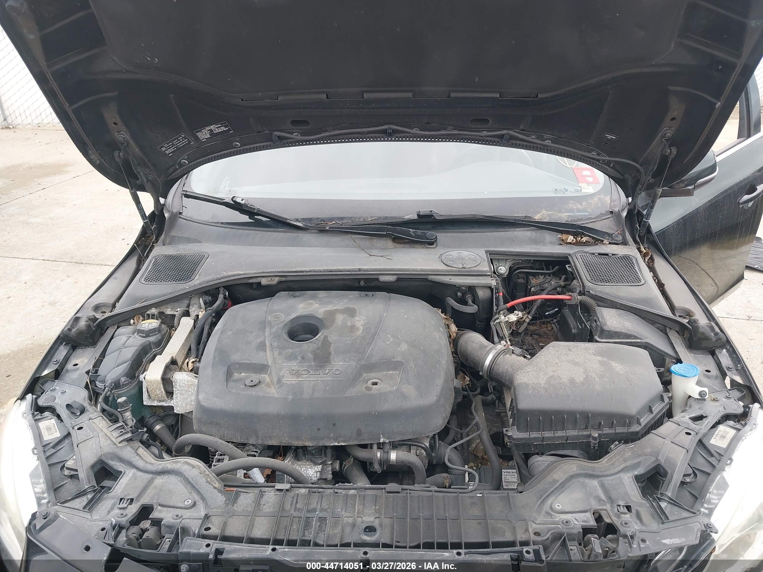VOLVO S60 image 10