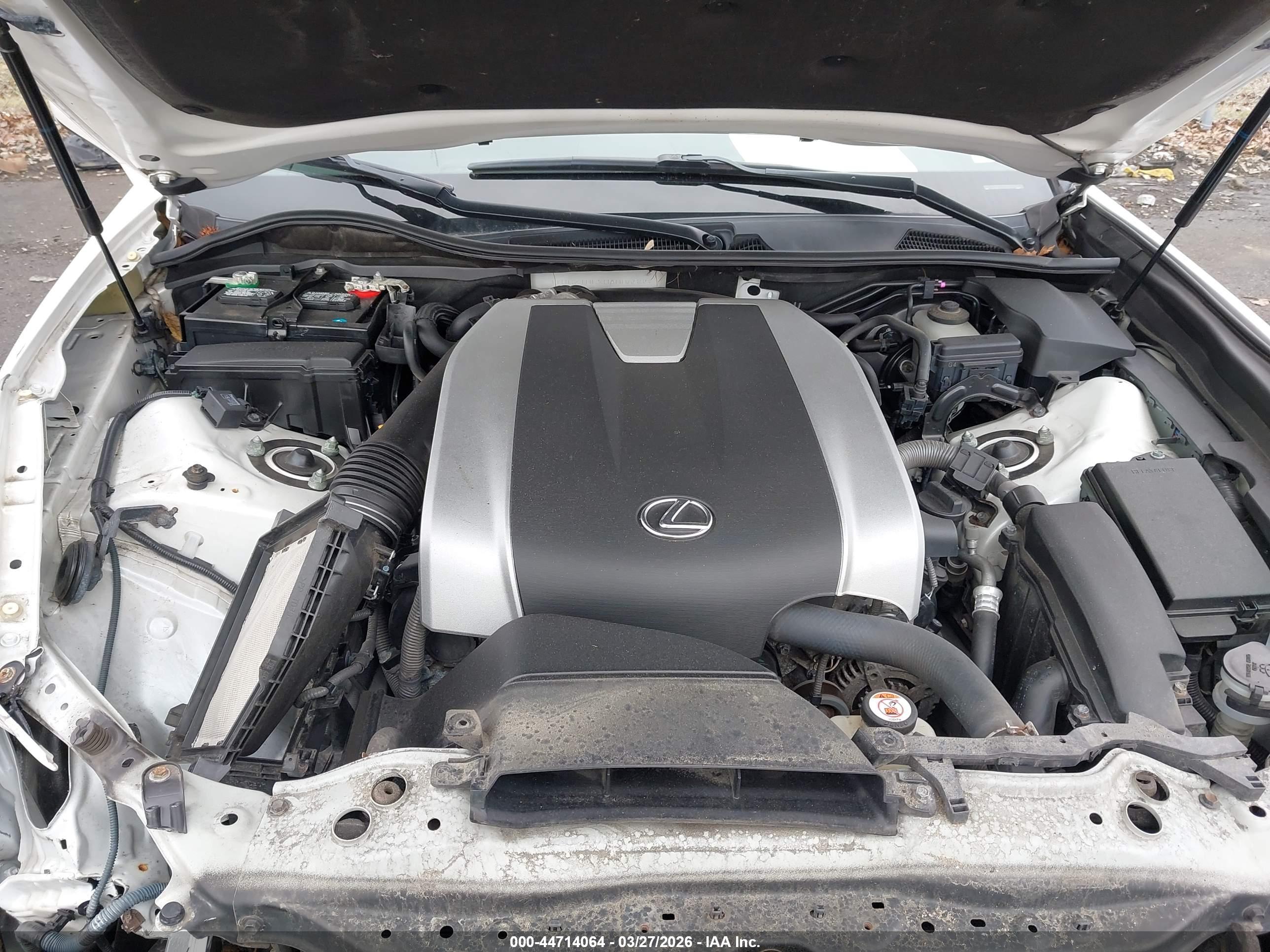 LEXUS GS image 10
