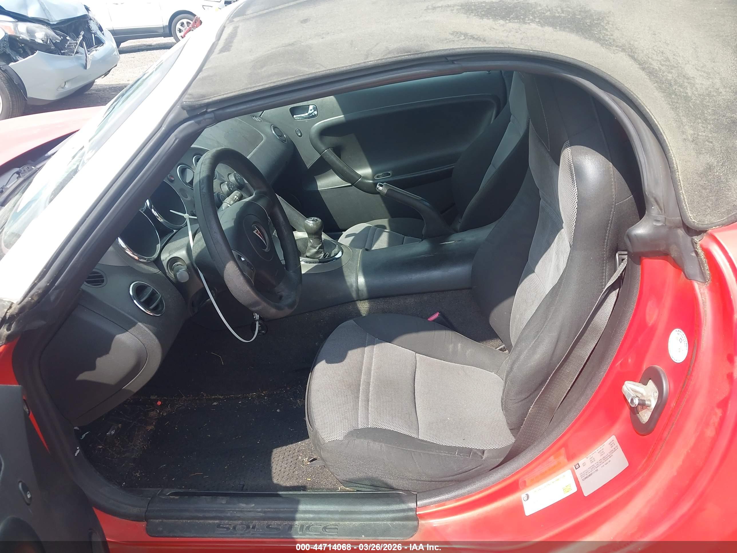 PONTIAC SOLSTICE image 5