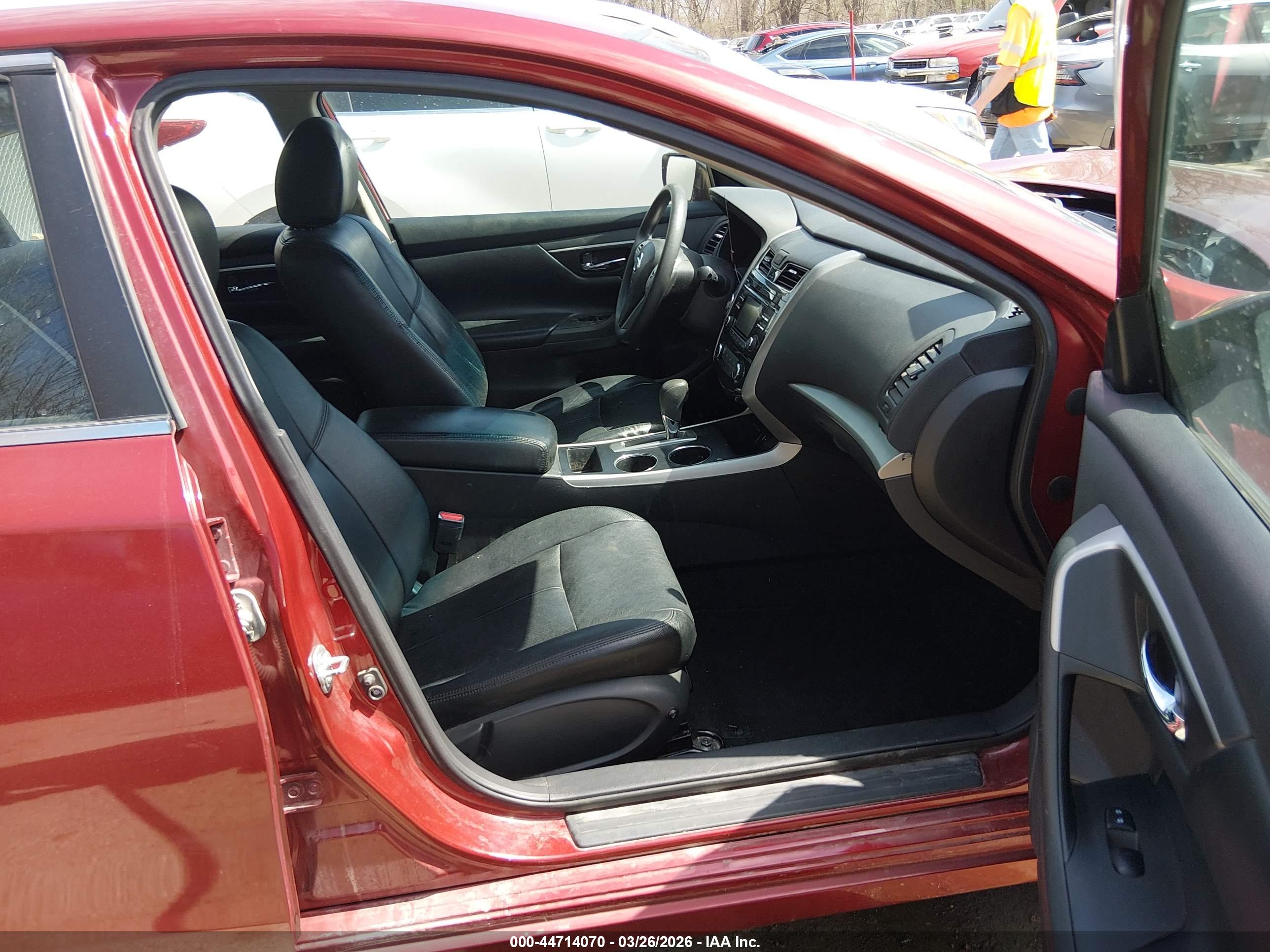 NISSAN ALTIMA image 5