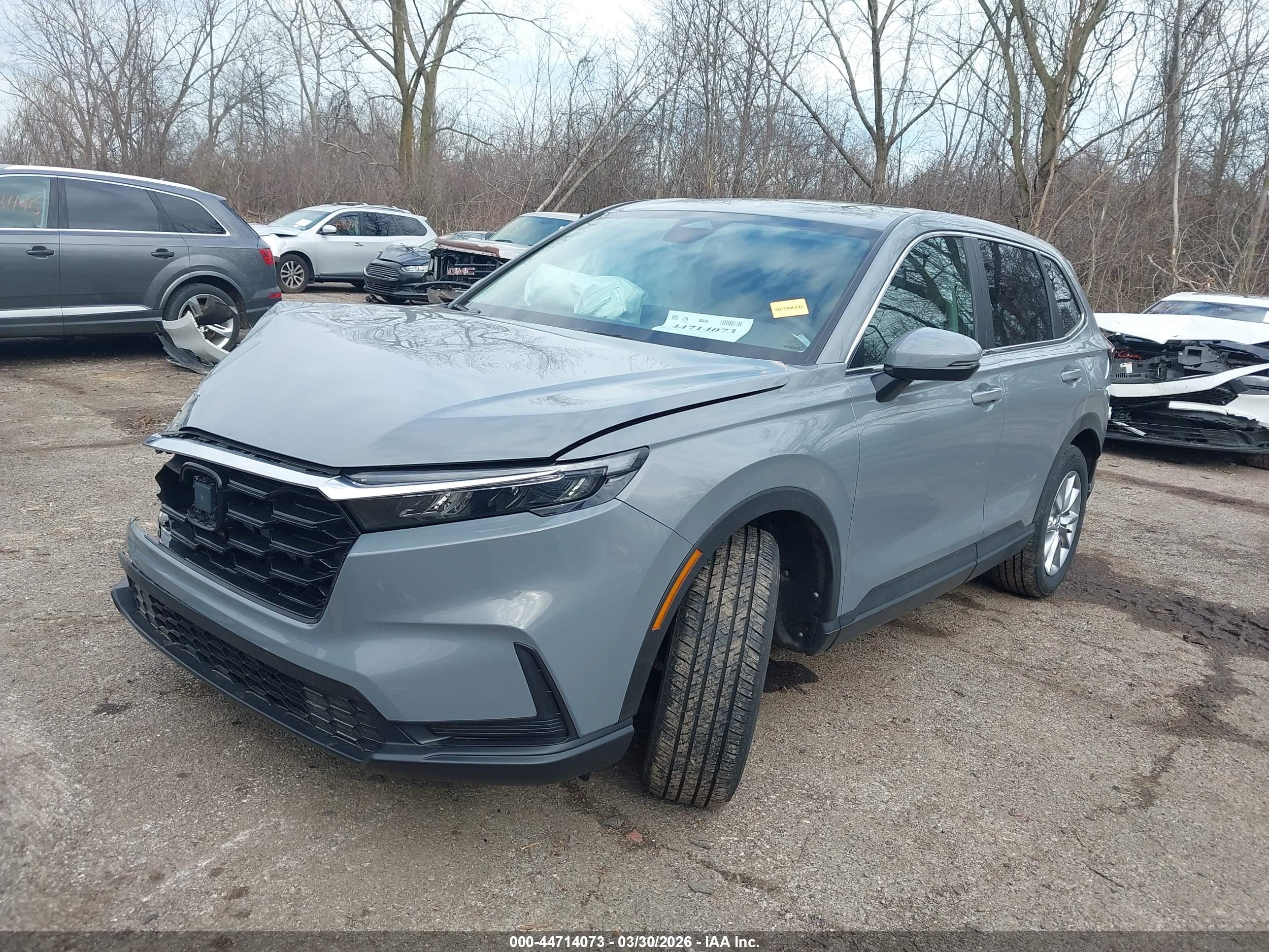 HONDA CR-V image 2